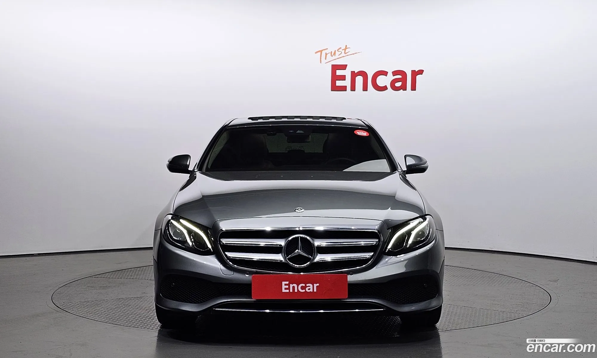 Mercedes-Benz E-Klasse V W213 S213 C238 E200 Avant Garde 2018 - фотография 12624678
