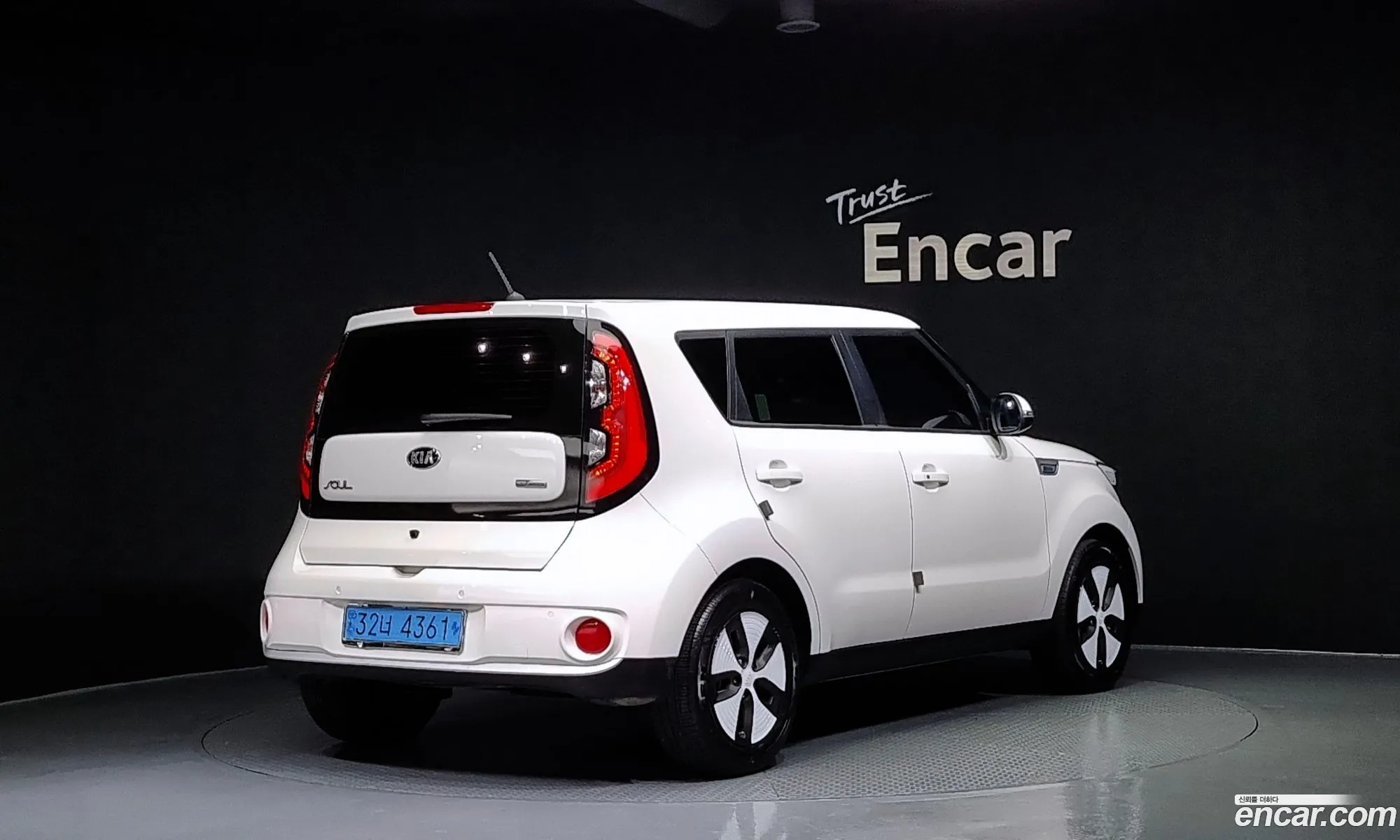Kia Soul Ii Ev 2018 - фотография 11302417
