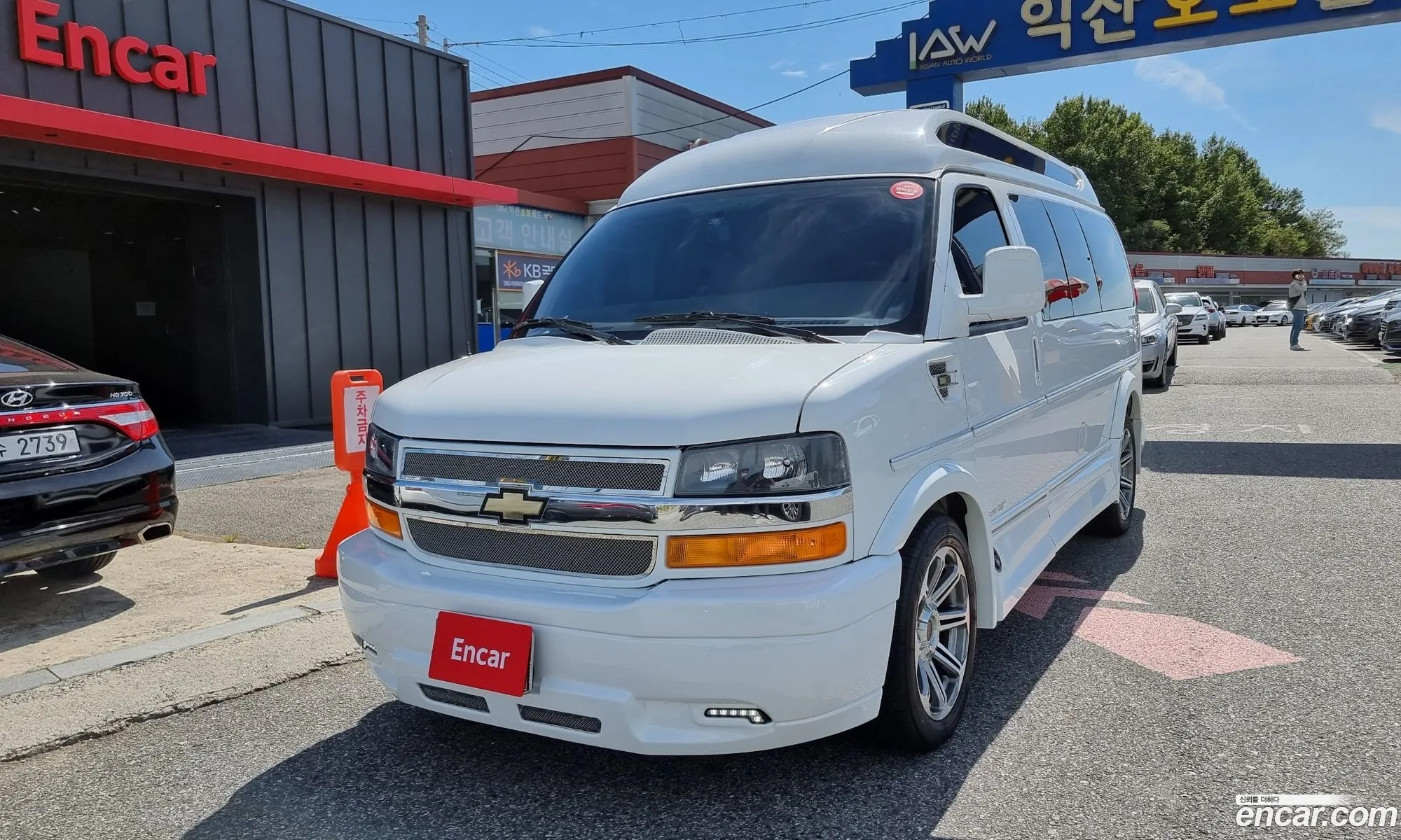 Chevrolet Express Van 60 - фотография 7522259