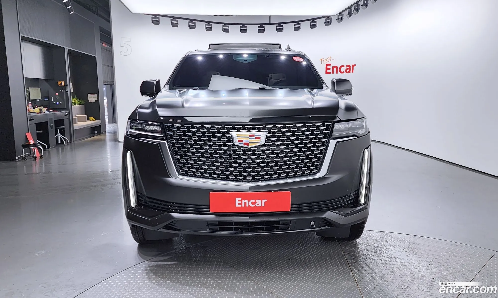 Cadillac Escalade V 62 Esv 2022 - фотография 3717680