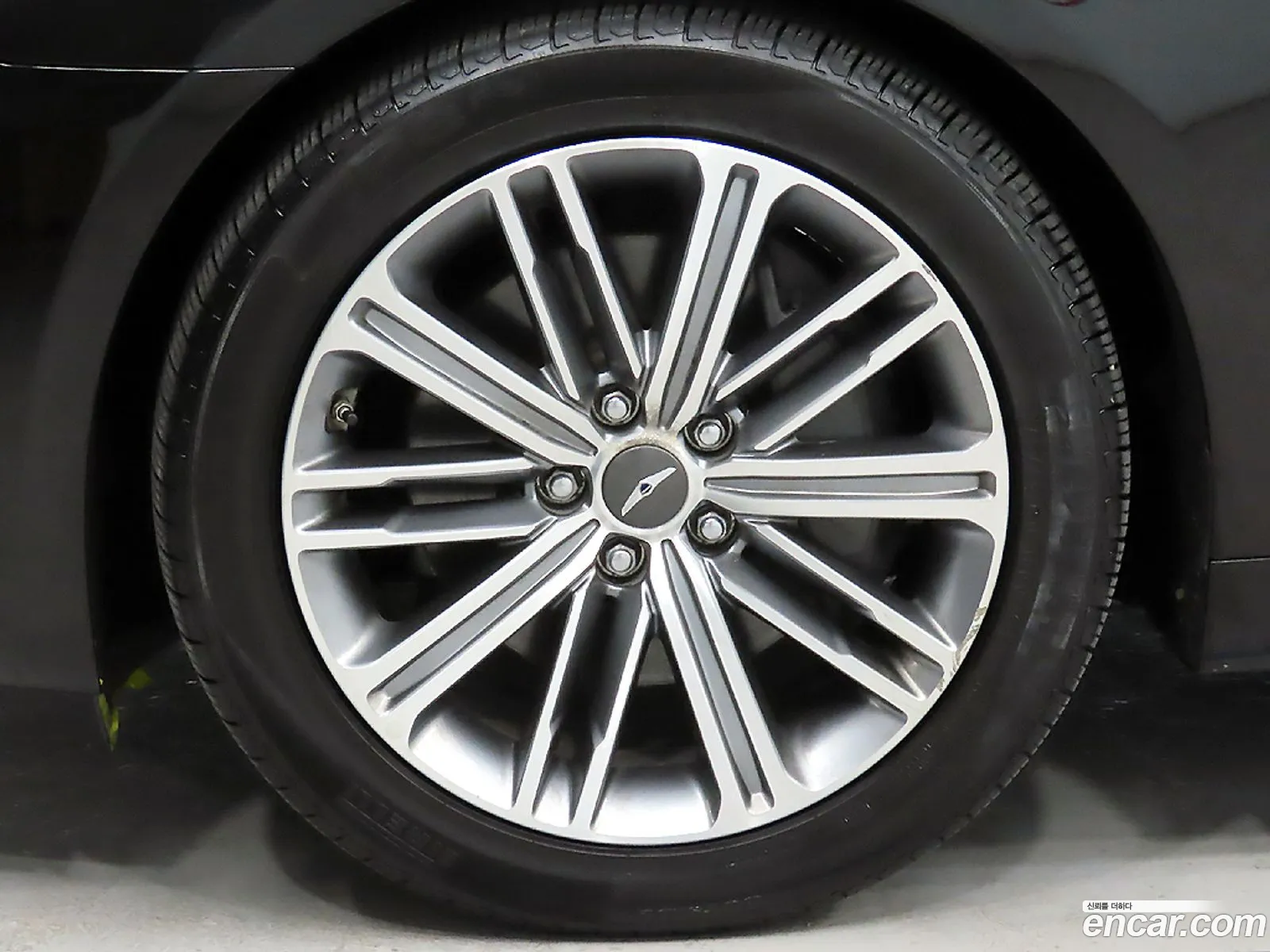 Genesis G80 I 33 Gdi Awd 2018 - фотография 922584