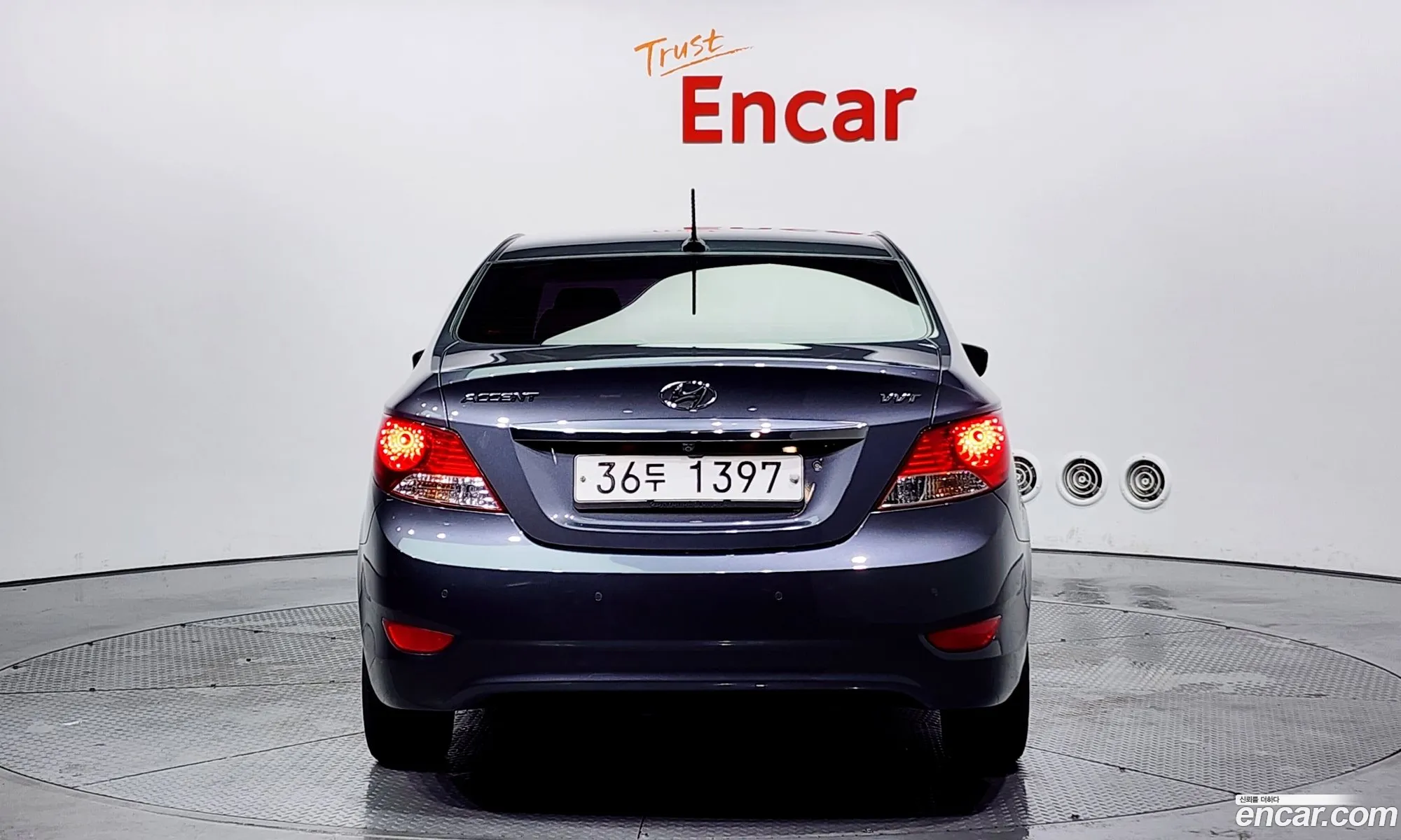 Hyundai Accent 14 Vvt Premier 2012 - фотография 16009048