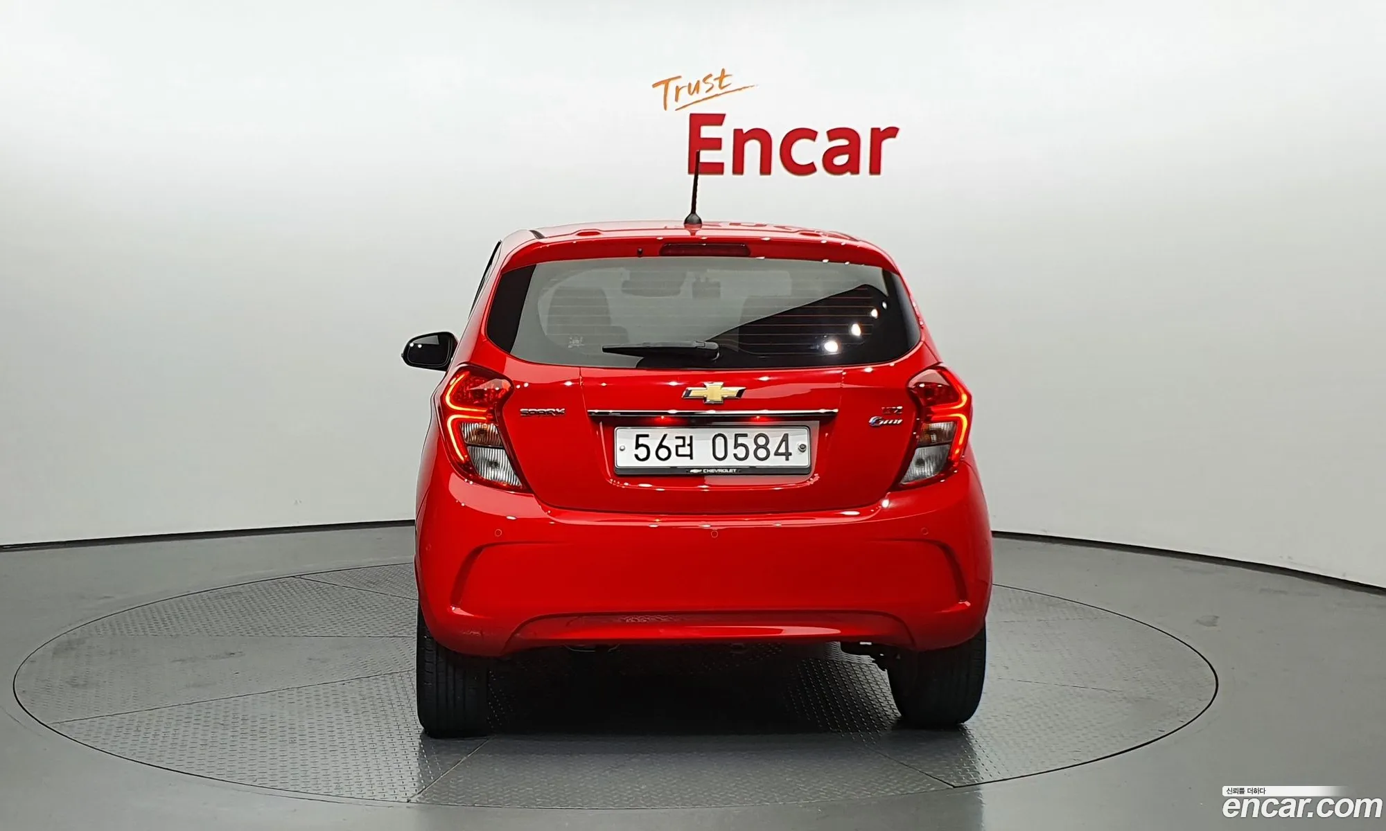 Chevrolet Spark Ltz 2016 - фотография 4998226