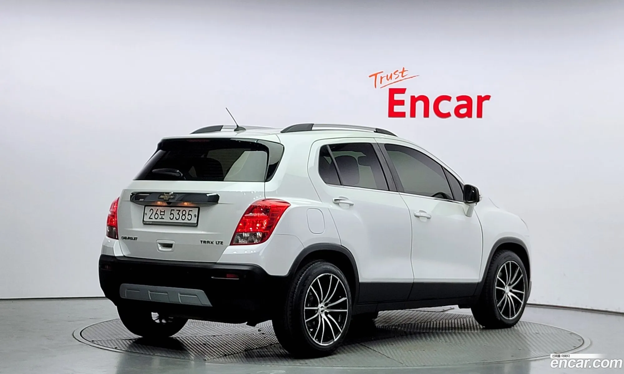 Chevrolet Trax I 16 Diesel Premium 2016 - фотография 6738781