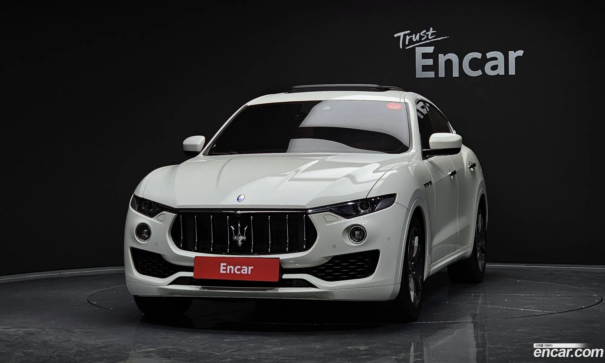 Maserati Levante I 30 Awd Luxury 2017 - фотография 3724260