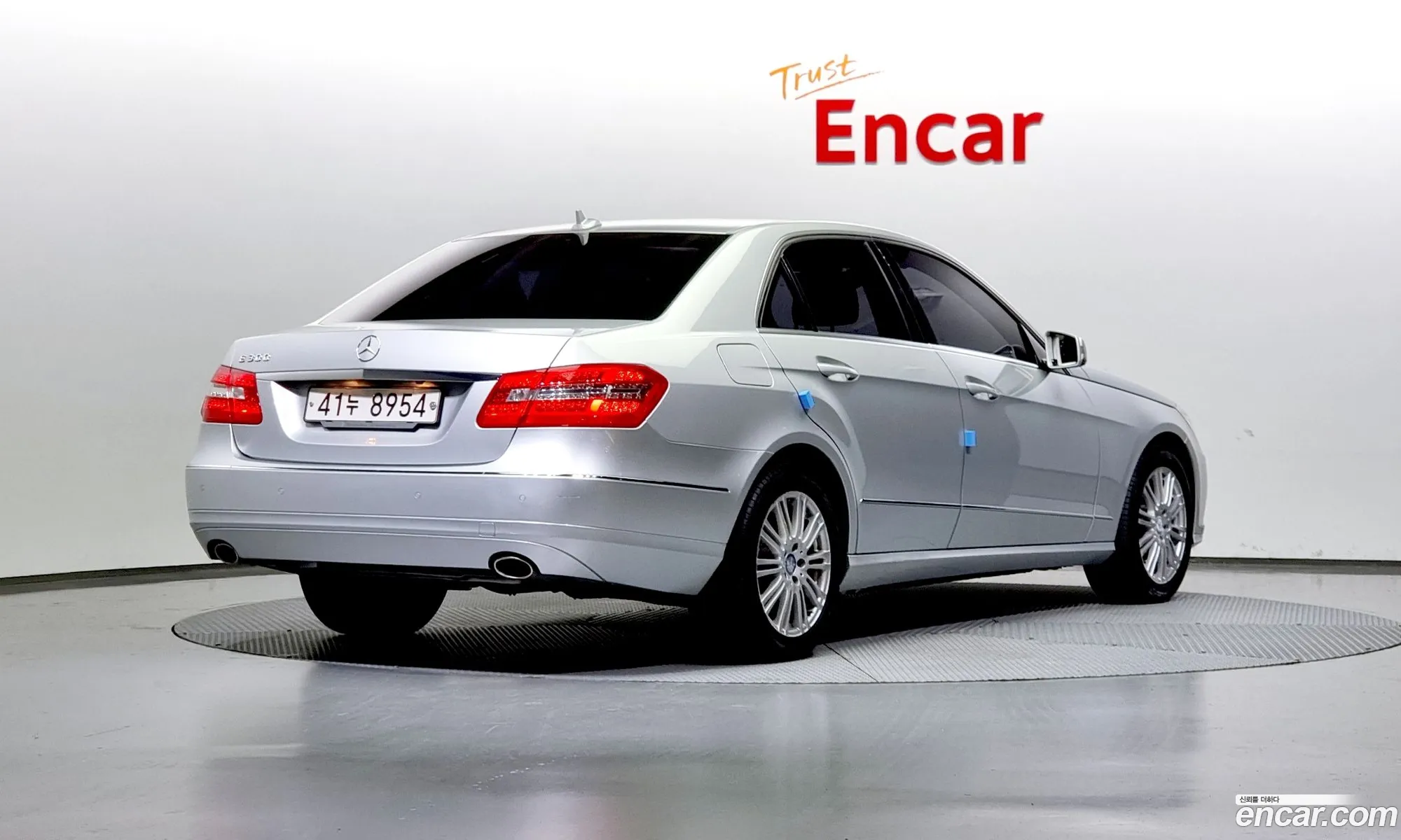 Mercedes-Benz E-Klasse Iv W212 S212 C207 E300 Elegance 2011 - фотография 12520680