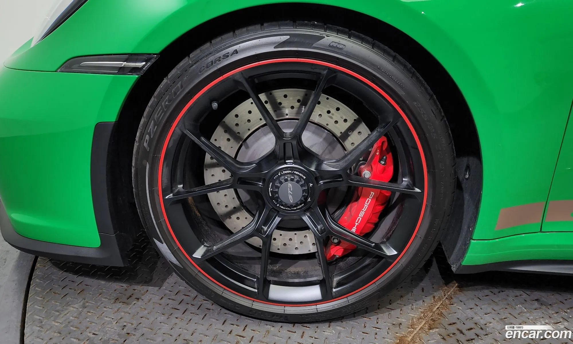 Porsche 911 Gt3 2023 - фотография 3903140