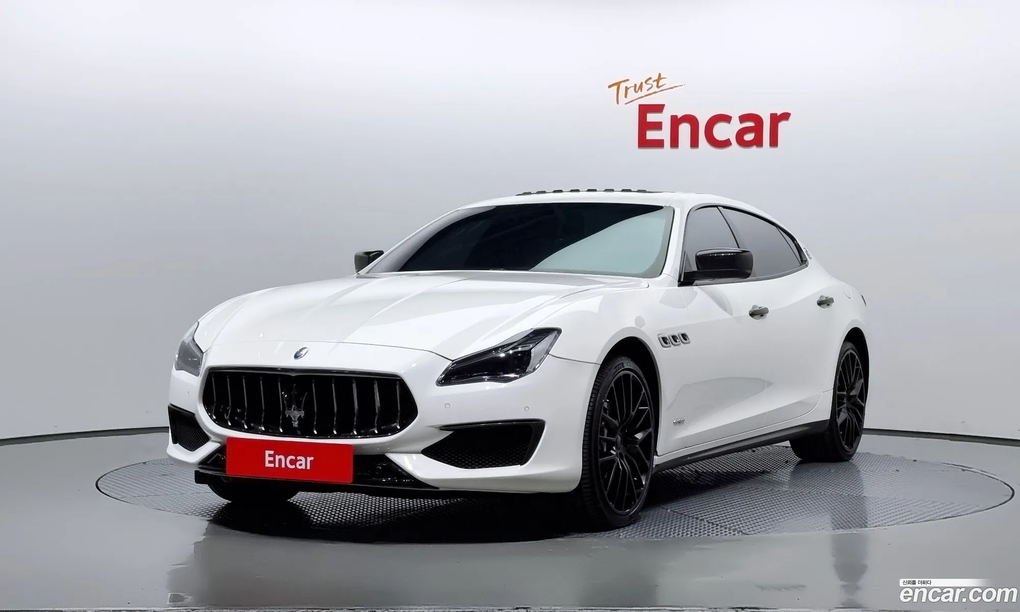 Maserati Quattroporte Vi S Q4 30 V6 2016 - фотография 3703593