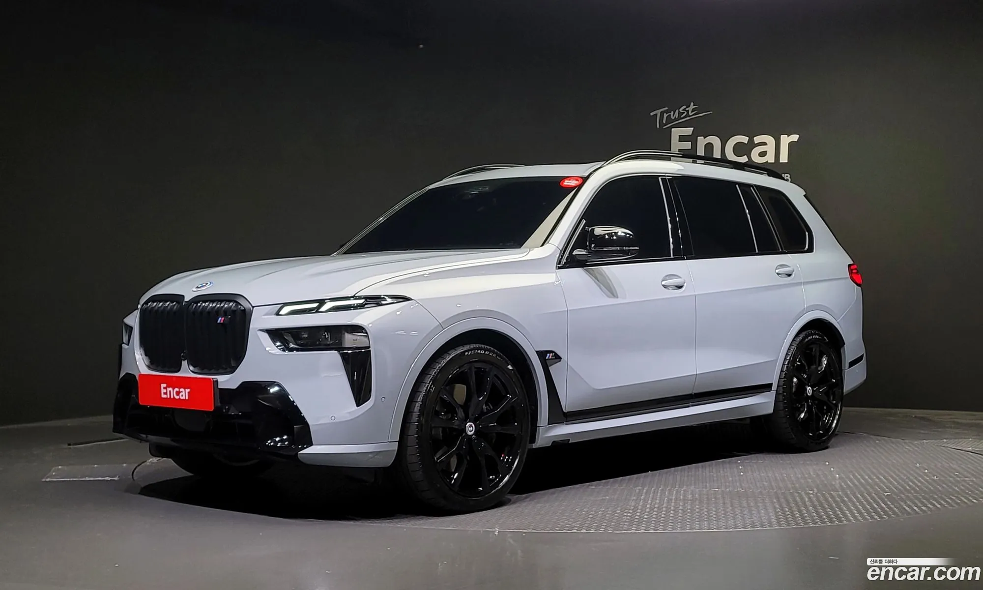 BMW X7 M60I xDrive M Sports 6-Seater 2023 - фотография 84187