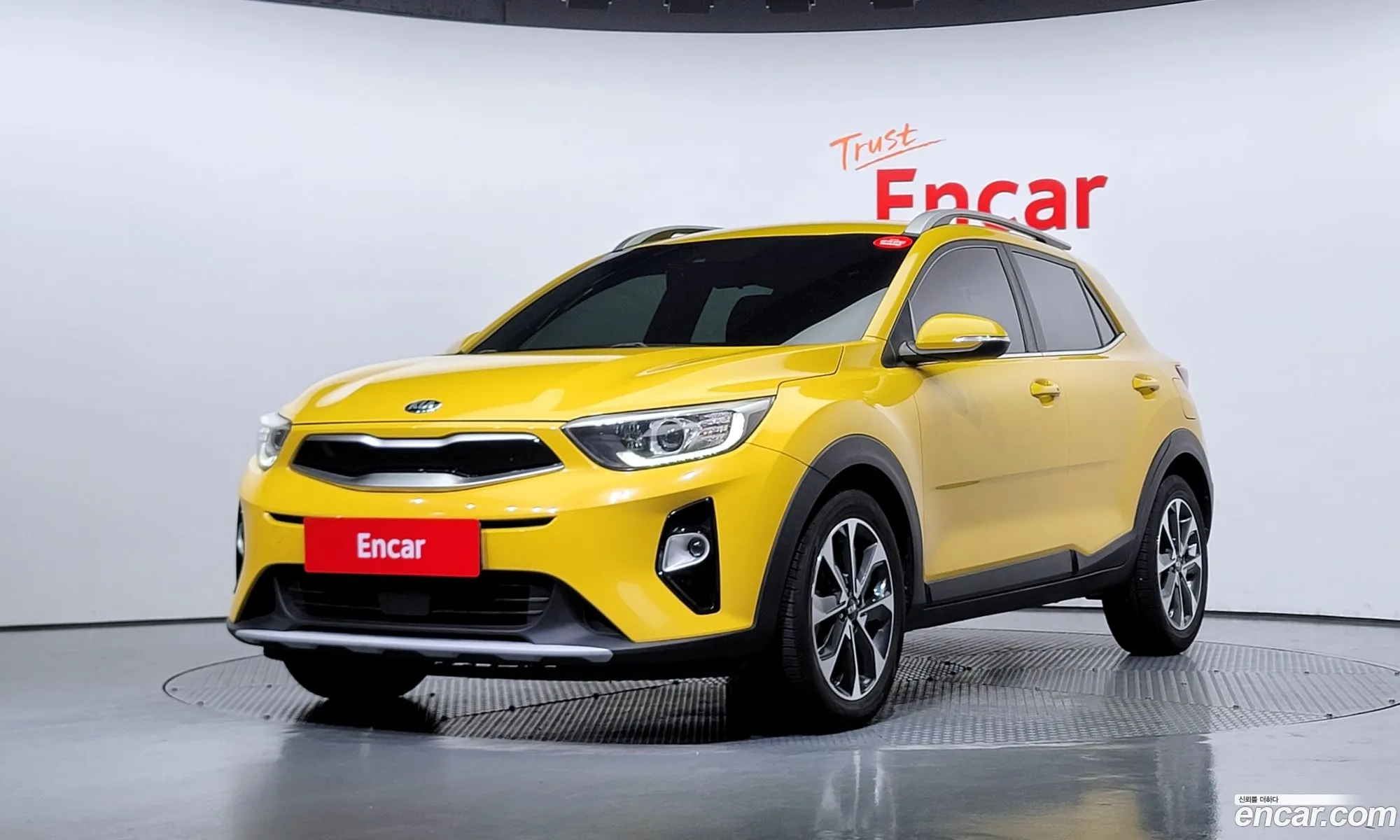 Kia Stonic Stonic Diesel 16 2018 - фотография 15916137