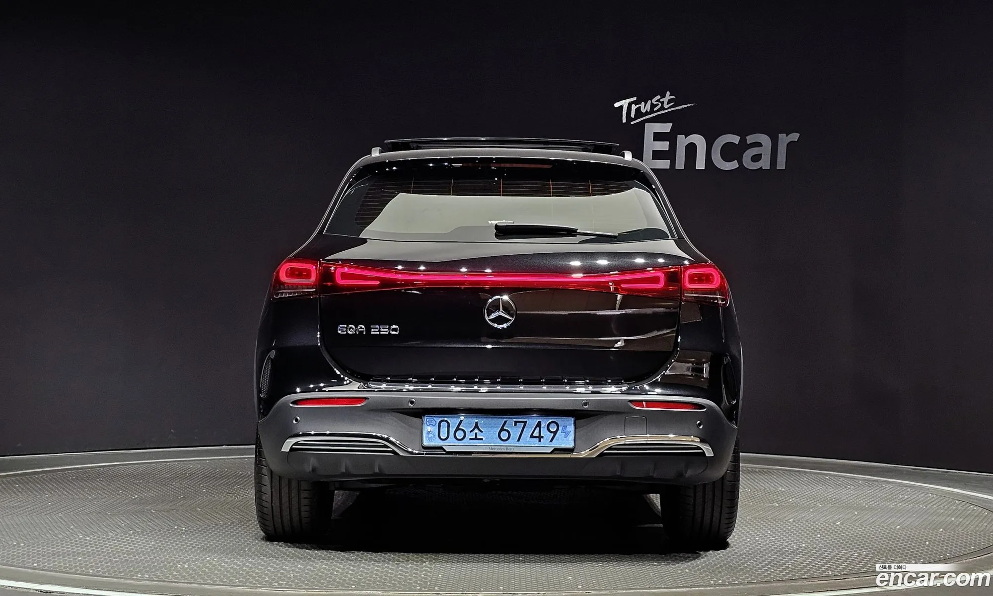 Mercedes-Benz Eqa Eqa250 Amg Line 2023 - фотография 12580094