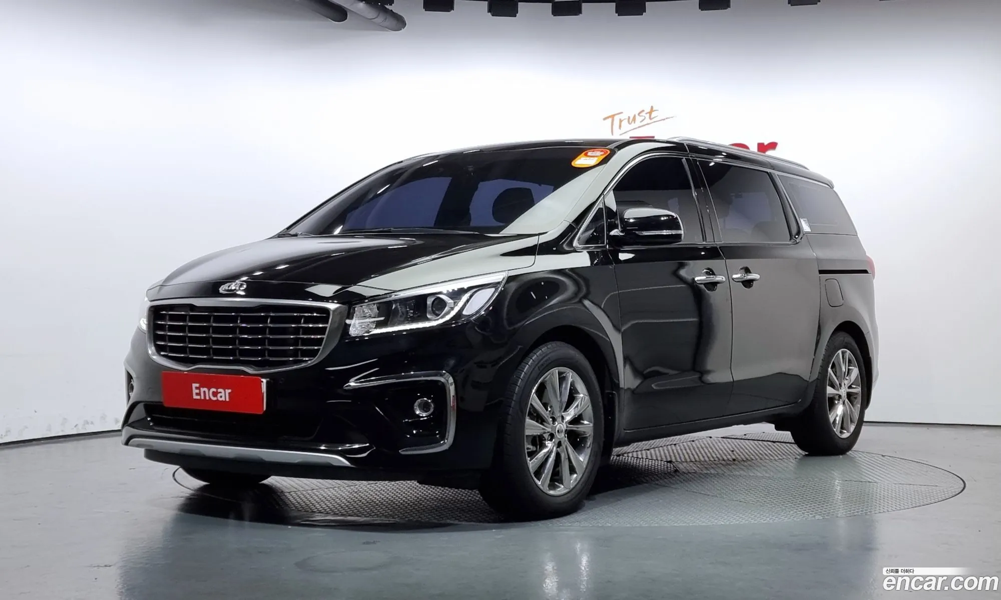 Kia Carnival Iii 9-Seater Prestige 2019 - фотография 16588309