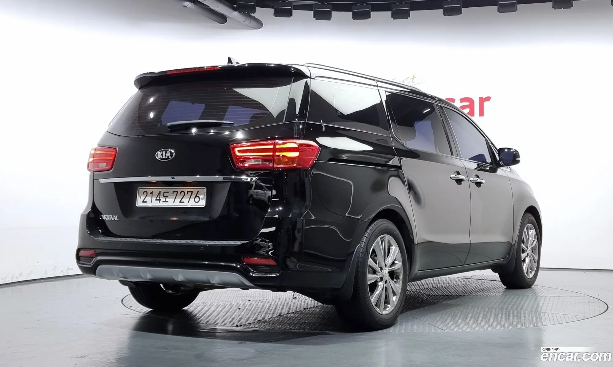 Kia Carnival Iii 9-Seater Prestige 2019 - фотография 16588310