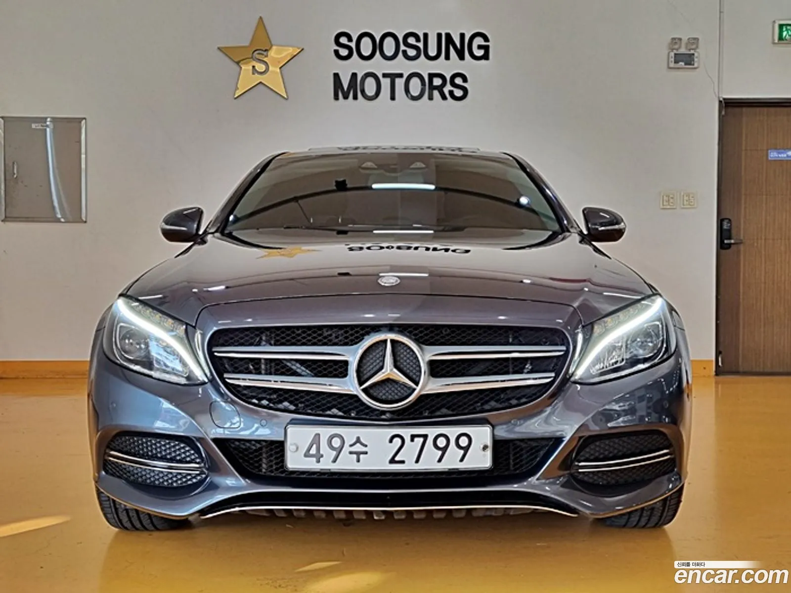 Mercedes-Benz C-Klasse C200 Avant Garde 2014 - фотография 13223446