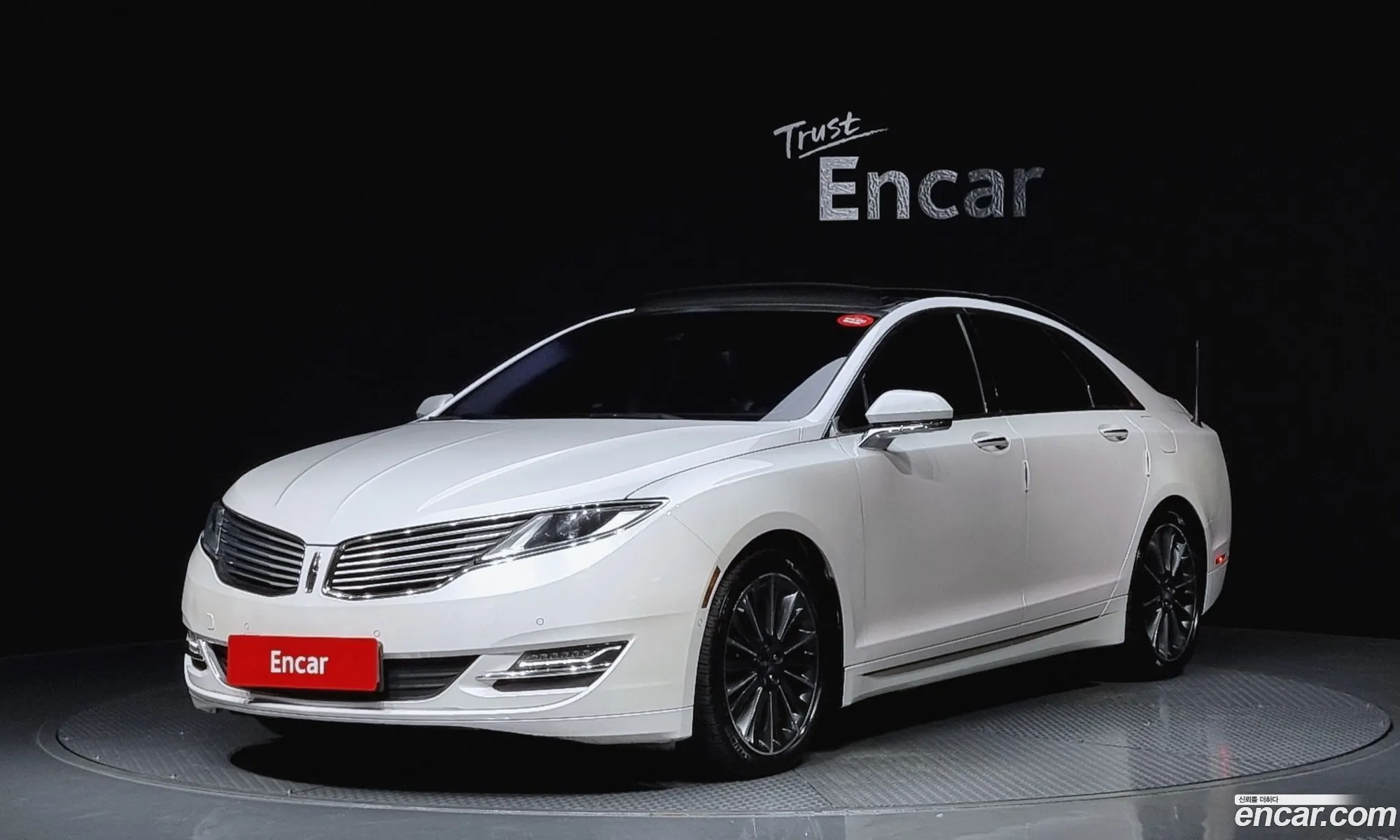 Lincoln Mkz Ii Hybrid 2014 - фотография 14455919