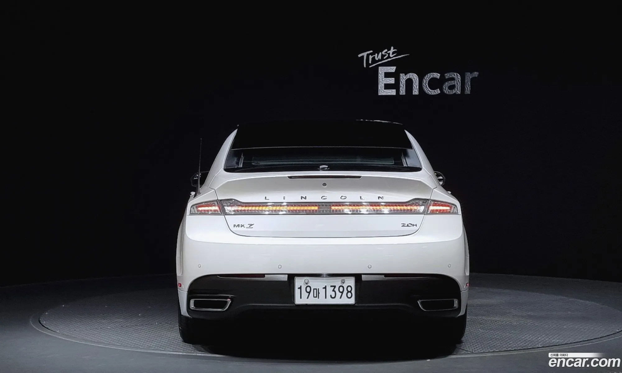 Lincoln Mkz Ii Hybrid 2014 - фотография 14455922