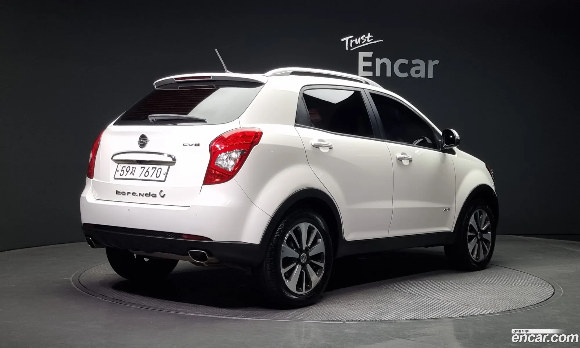 Kg Mobility Ssangyong New Korando C 20 Cvt 4Wd Top-Of-The-Line Model - фотография 8036872
