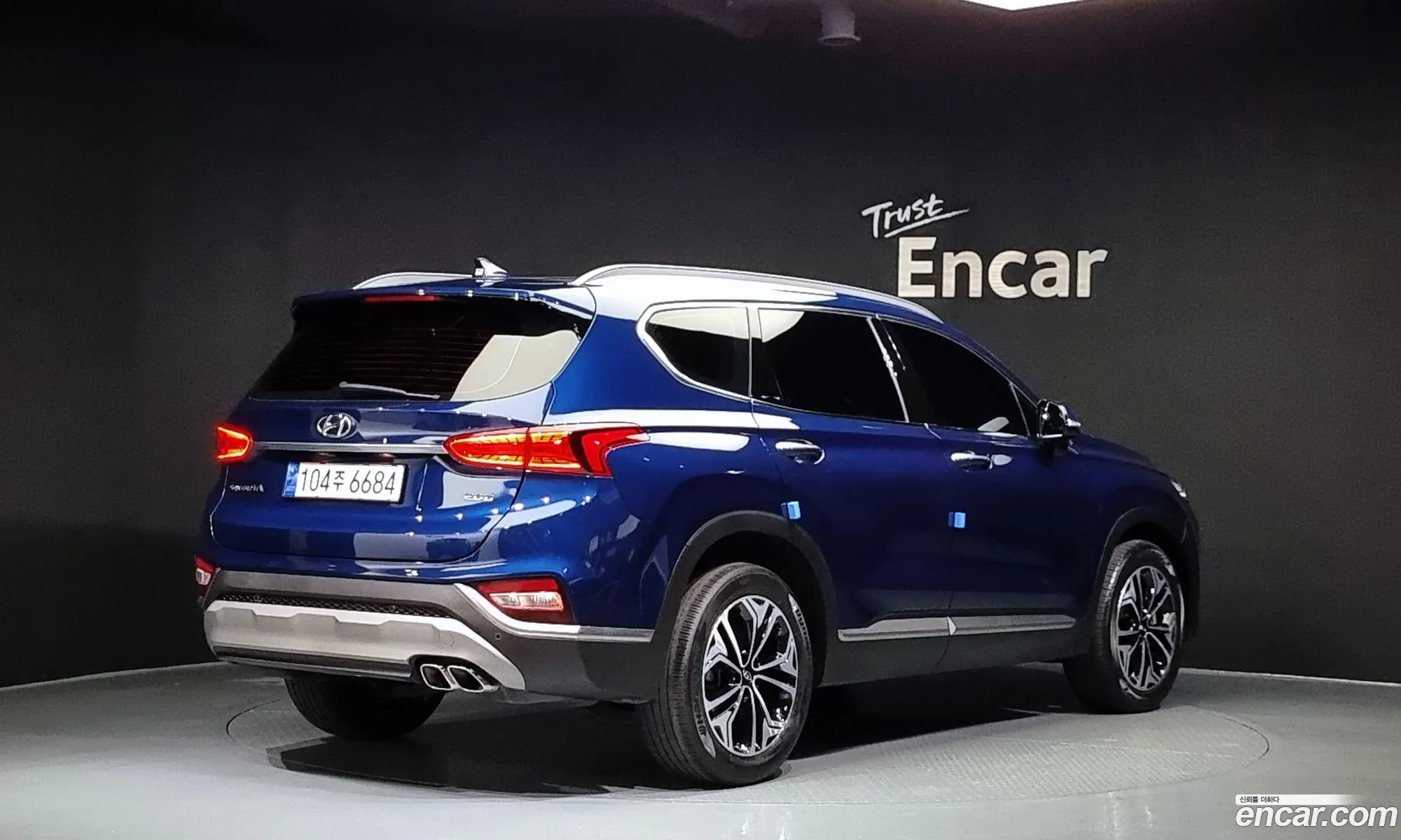 Hyundai Santa Fe Diesel 20 2Wd 2019 - фотография 12143700