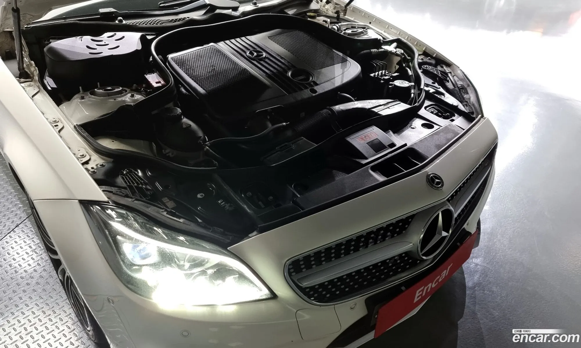 Mercedes-Benz Cls-Klasse Cls250 D 4Matic Amg Line 2017 - фотография 12516696