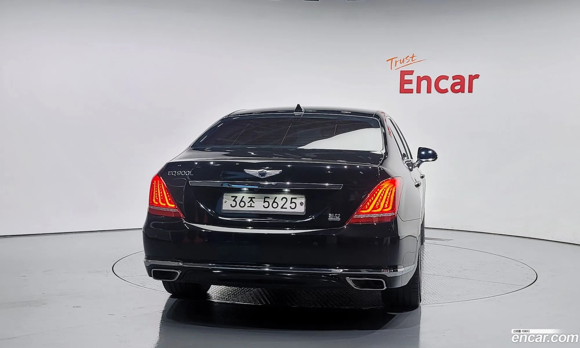 Genesis G90 I 50 Gdi Awd Limousine 2016 - фотография 11899049