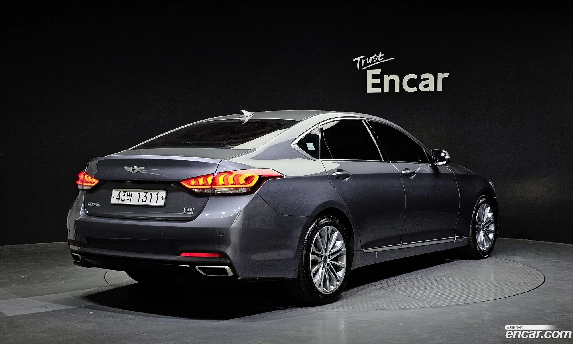 Hyundai Genesis Ii G330 Premium Awd 2015 - фотография 12008679