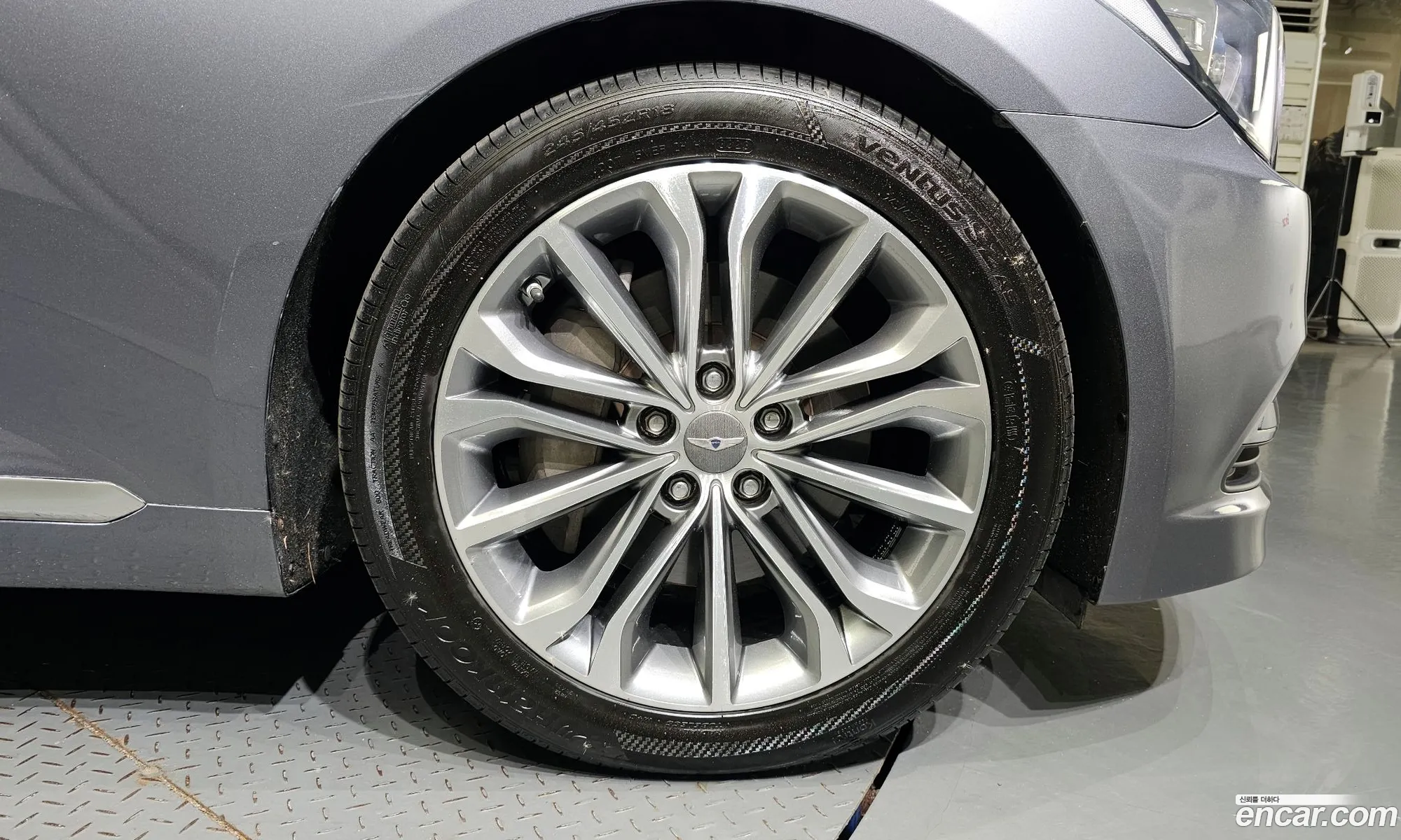 Hyundai Genesis Ii G330 Premium Awd 2015 - фотография 12008682