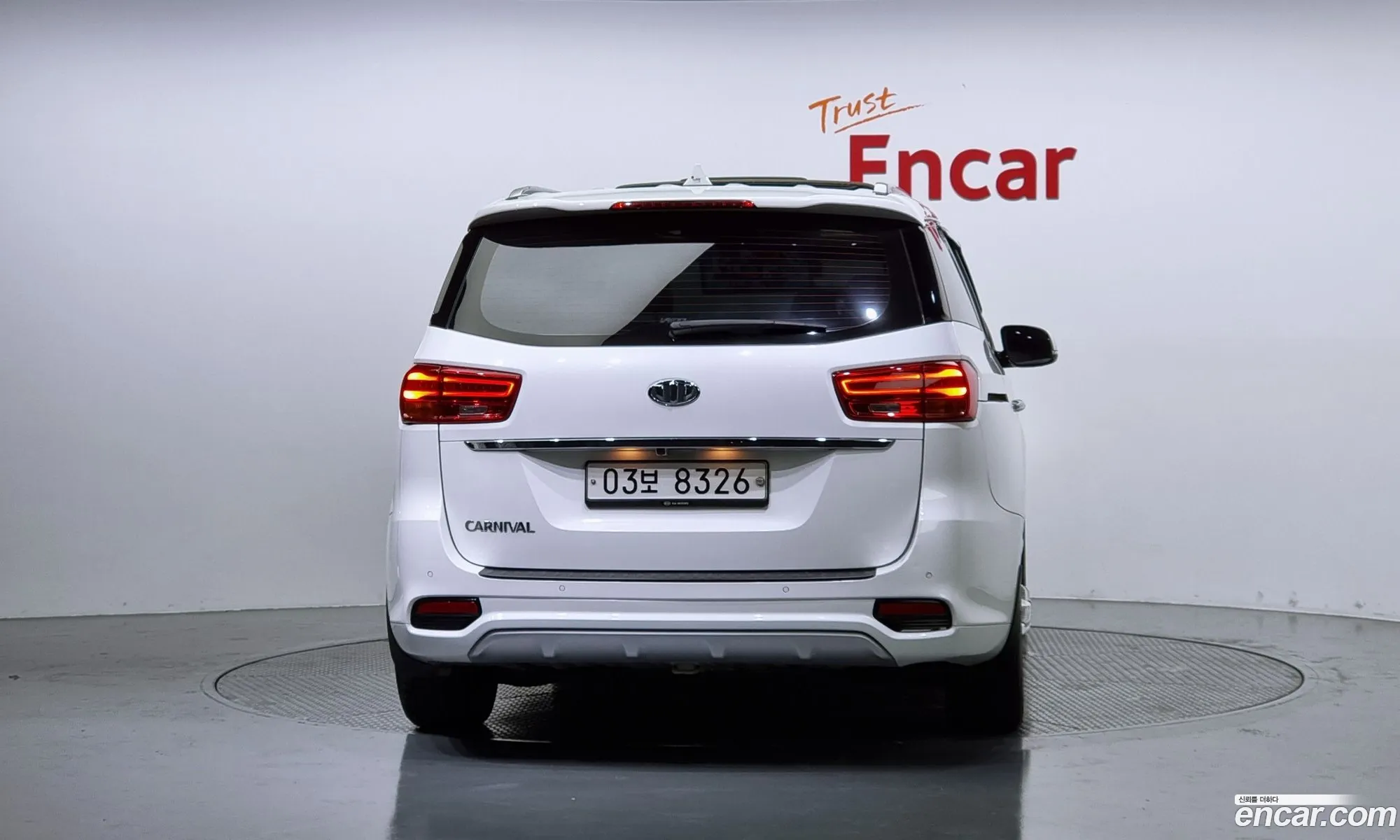 Kia Carnival Iii 9-Seater Noblesse 2019 - фотография 11052539