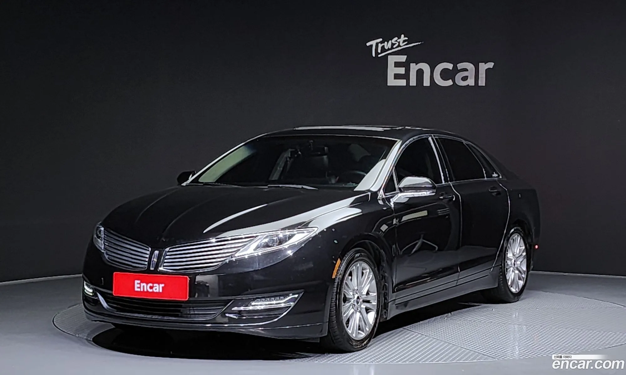 Lincoln Mkz Ii Hybrid 2015 - фотография 3739603