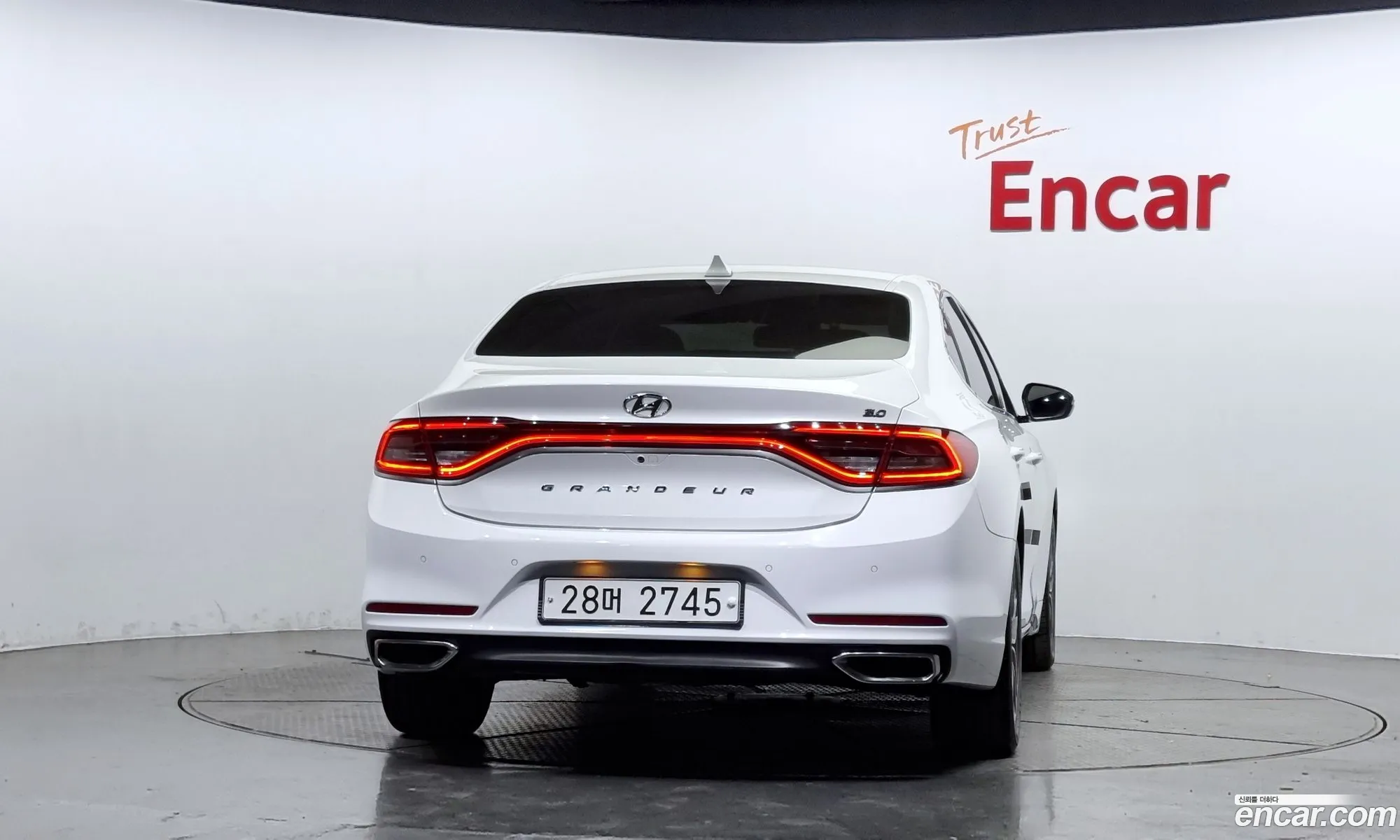 Hyundai Grandeur 30 Exclusive 2017 - фотография 19033382