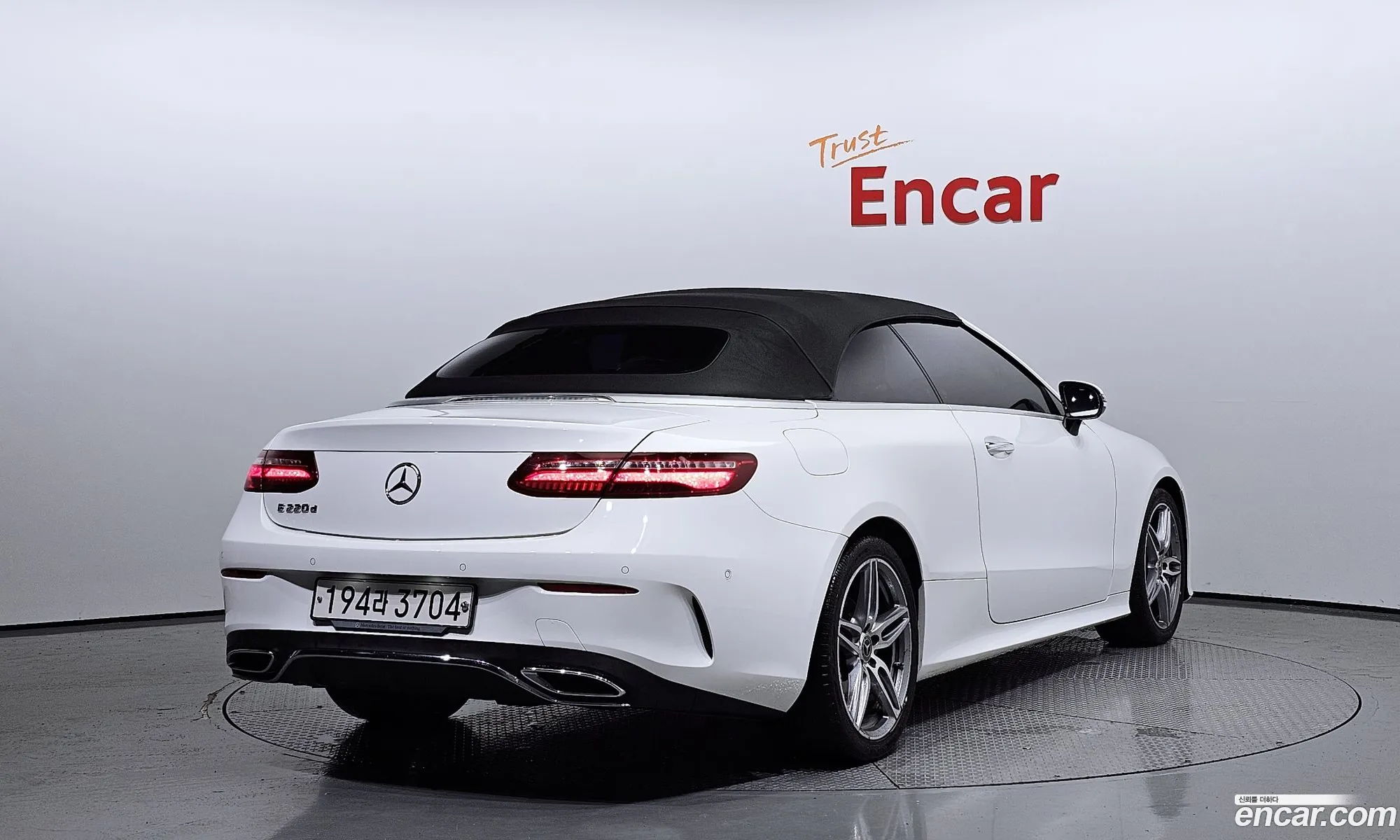Mercedes-Benz E-Klasse V W213 S213 C238 E220D Cabriolet 2018 - фотография 12518498