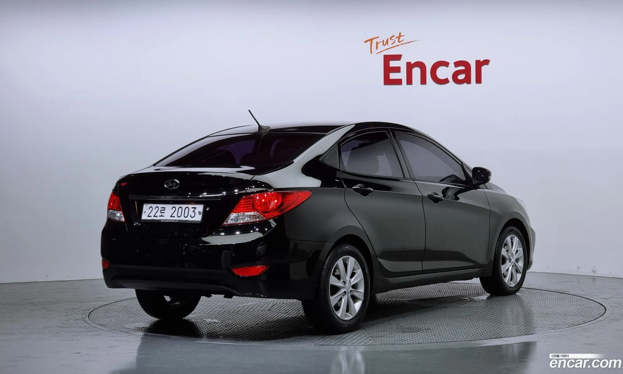Hyundai Accent Iv Diesel 16 Vgt Premier 2013 - фотография 19259254