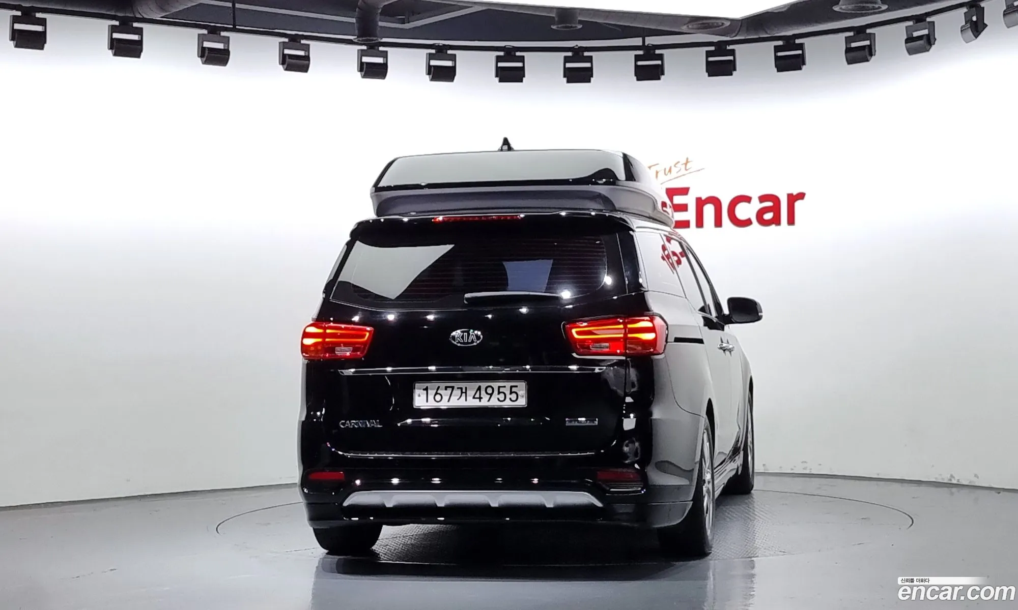 Kia The New Carnival 9-Seater High Limousine Noblesse Special - фотография 11078317