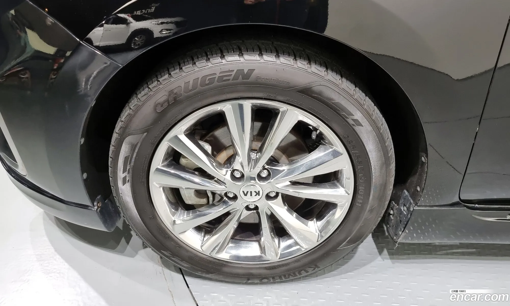 Kia The New Carnival 9-Seater High Limousine Noblesse Special - фотография 11078318