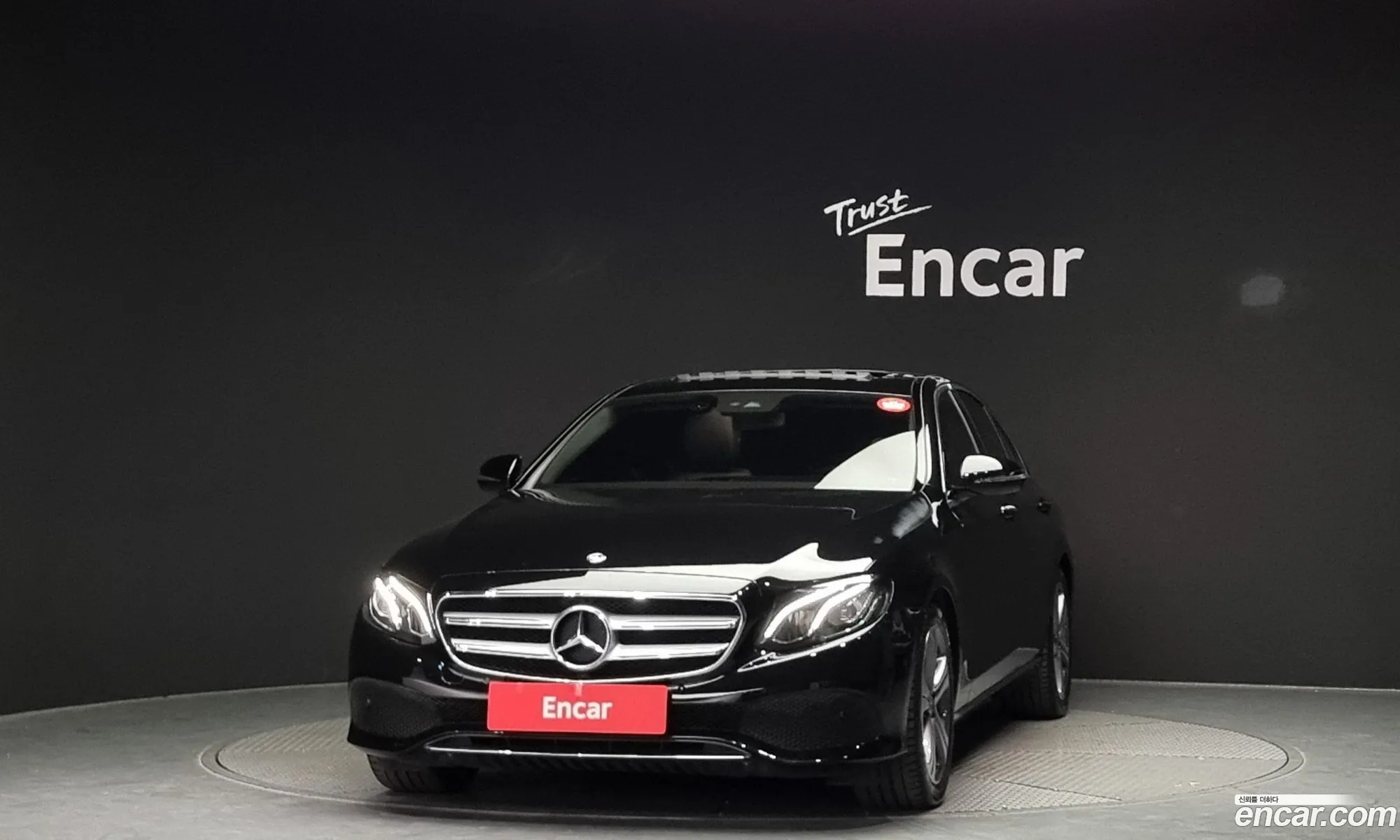 Mercedes-Benz E-Klasse V W213 S213 C238 E300 Avantgarde 2019 - фотография 12783969