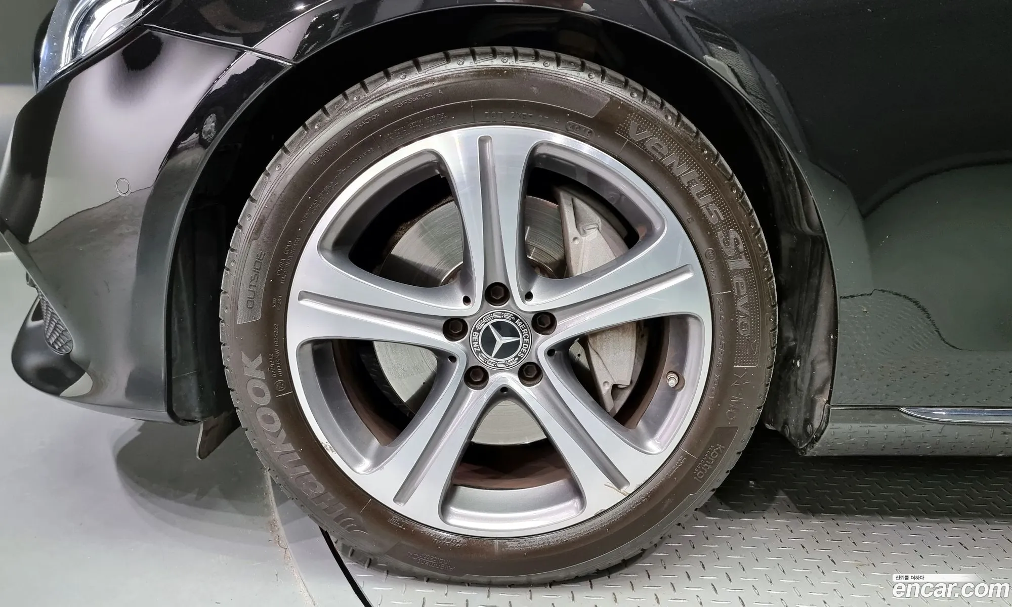 Mercedes-Benz E-Klasse V W213 S213 C238 E300 Avantgarde 2019 - фотография 12783971