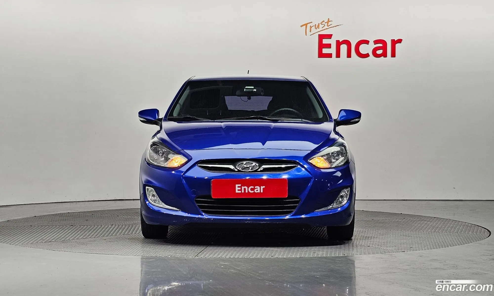 Hyundai Accent Witt Diesel 16 Vgt Premier 2012 - фотография 11577467