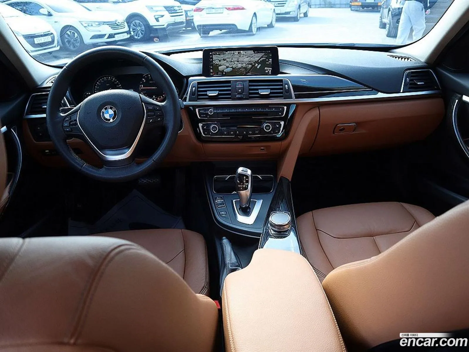 BMW 3Er 320I Luxury 2018 - фотография 84739
