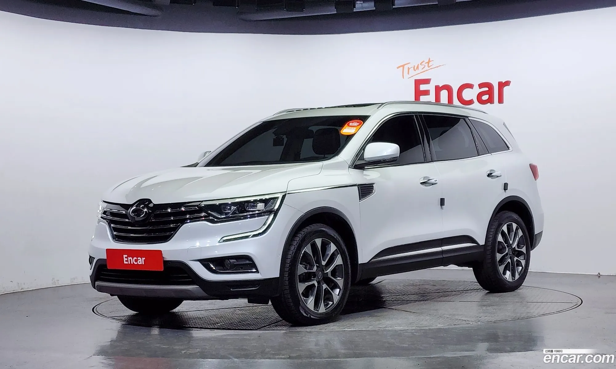 Renault Samsung Qm6 Diesel 2Wd Re Signature 2017 - фотография 2960583