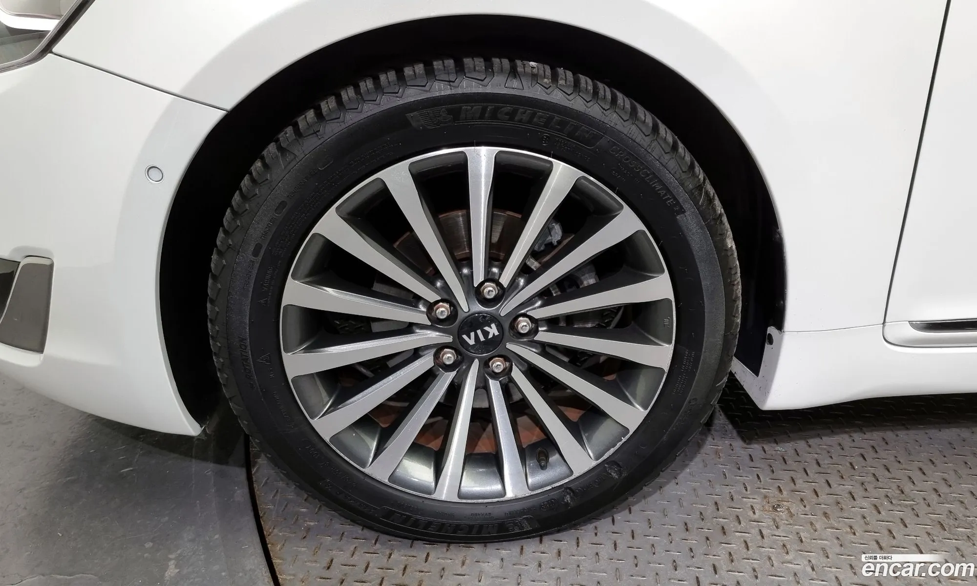 Kia K7 Vg I 24 Gdi Prestige Special 2013 - фотография 11940319
