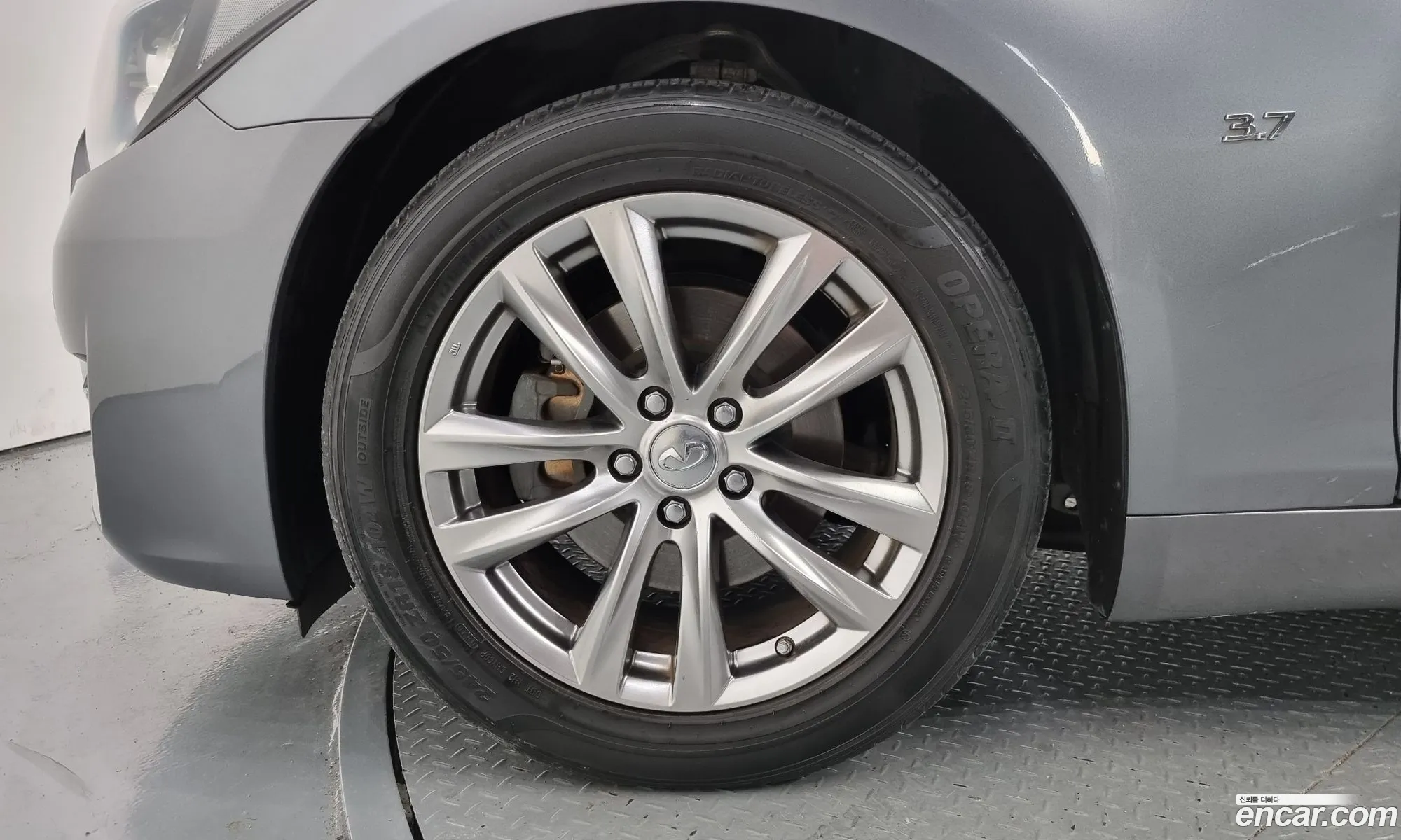 Infiniti Q70 I 37 Style 2016 - фотография 3982422
