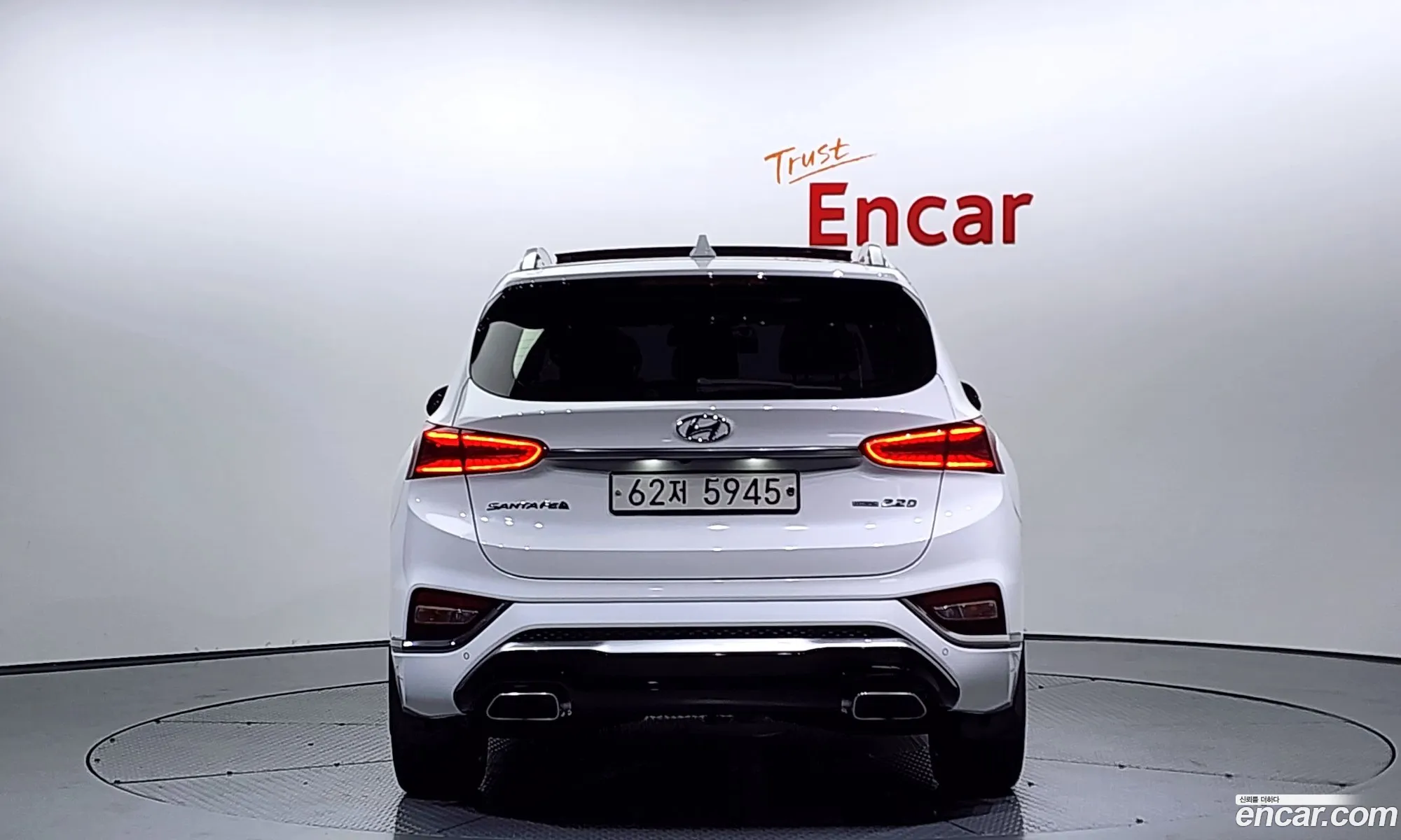 Hyundai Santa Fe Diesel 22 4Wd 2019 - фотография 16107684