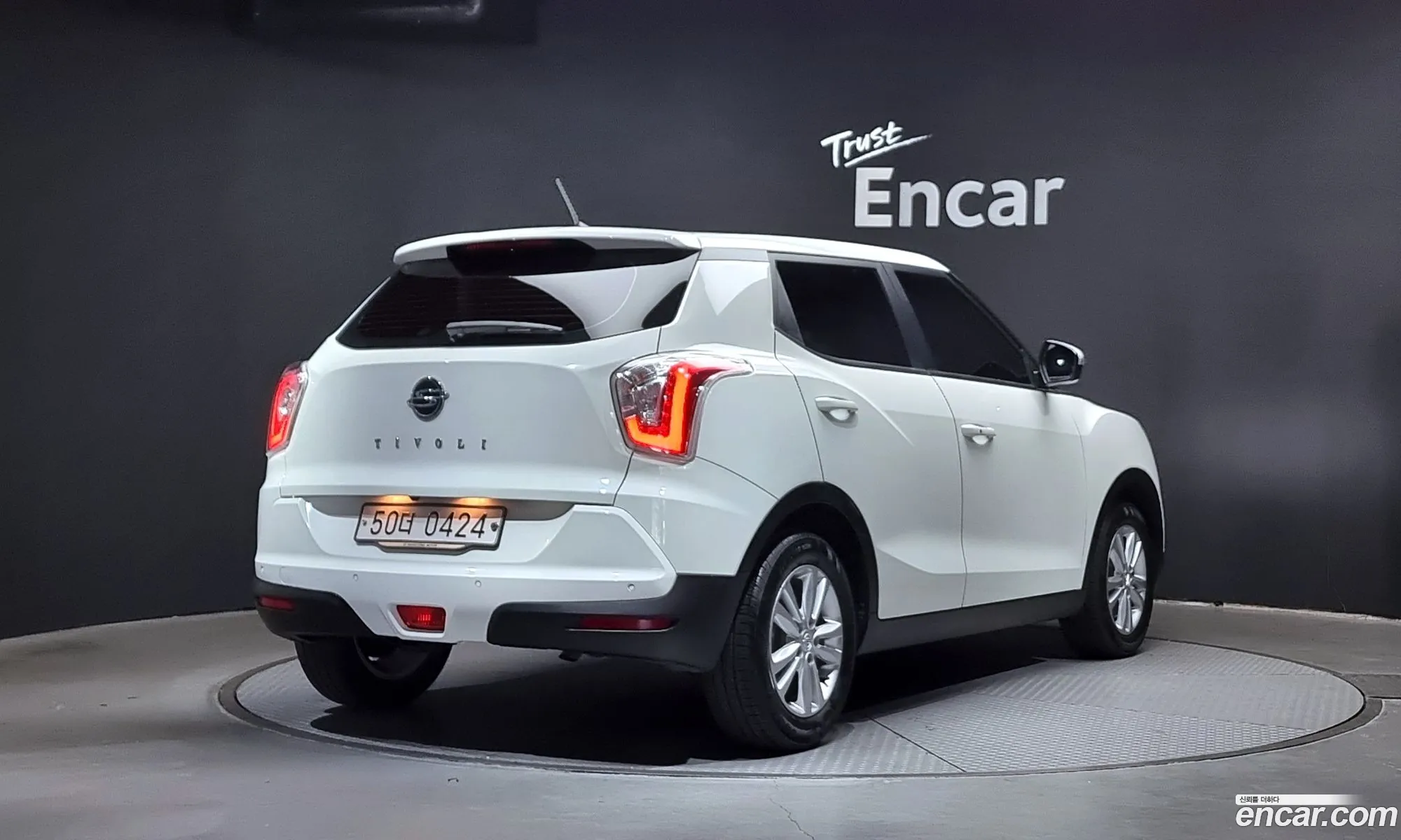 Ssangyong Tivoli Tivoli Vx 2Wd 2016 - фотография 14906426