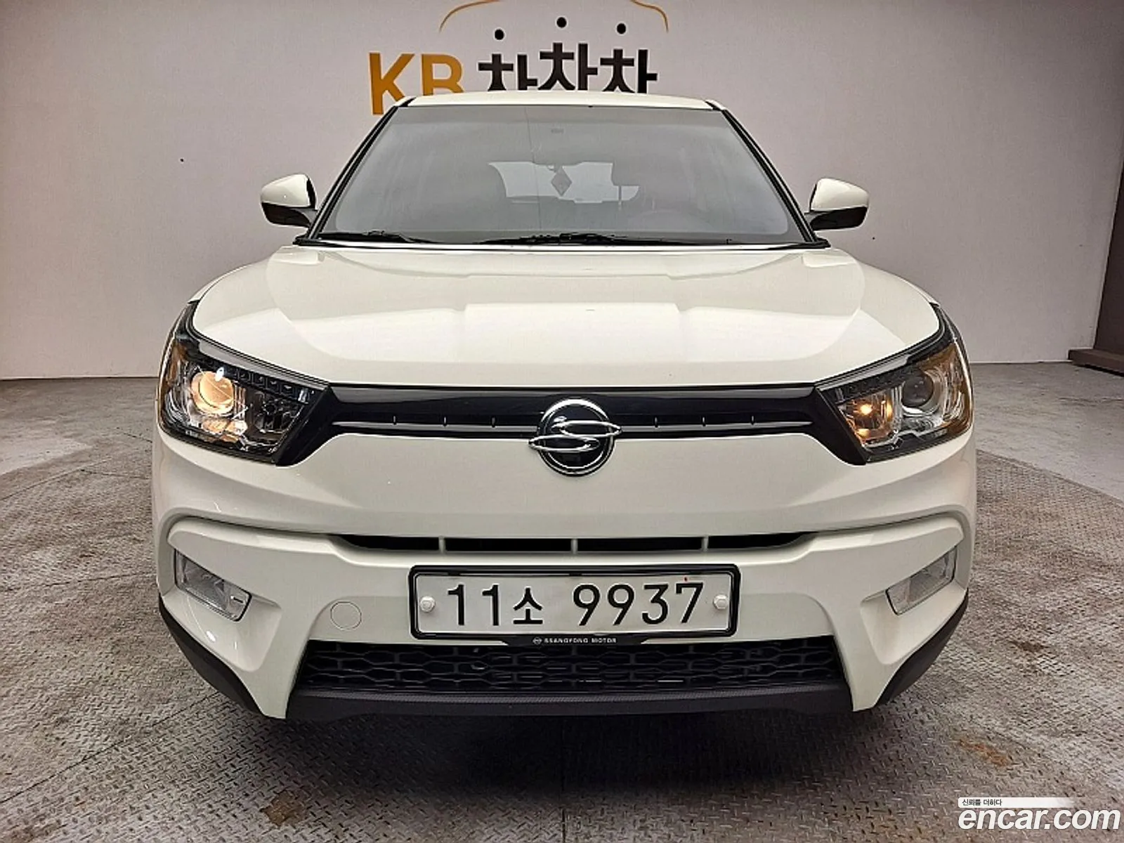 Ssangyong Tivoli Tivoli Tx 2Wd 2015 - фотография 17261702