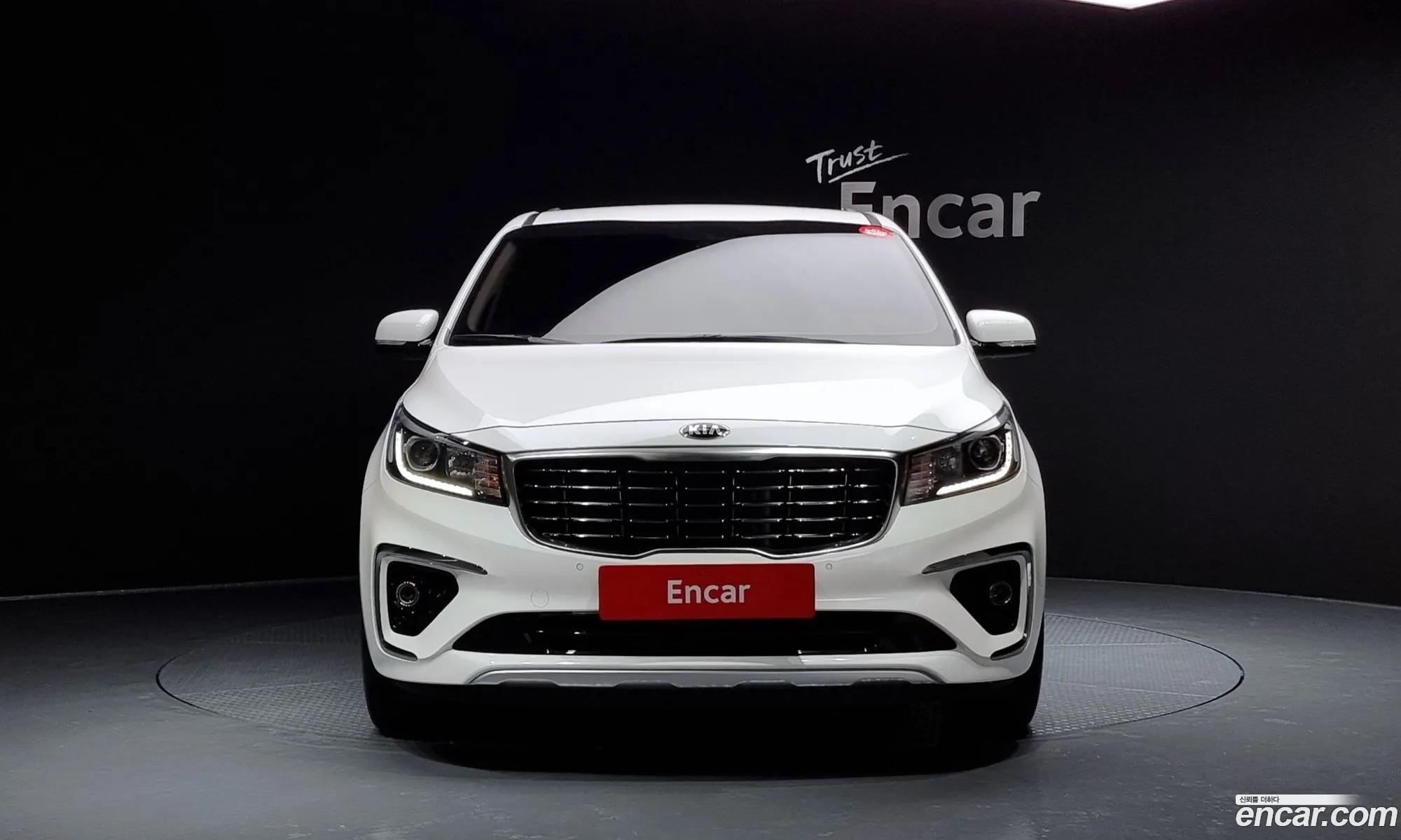 Kia The New Carnival 9-Seater Prestige - фотография 15792545