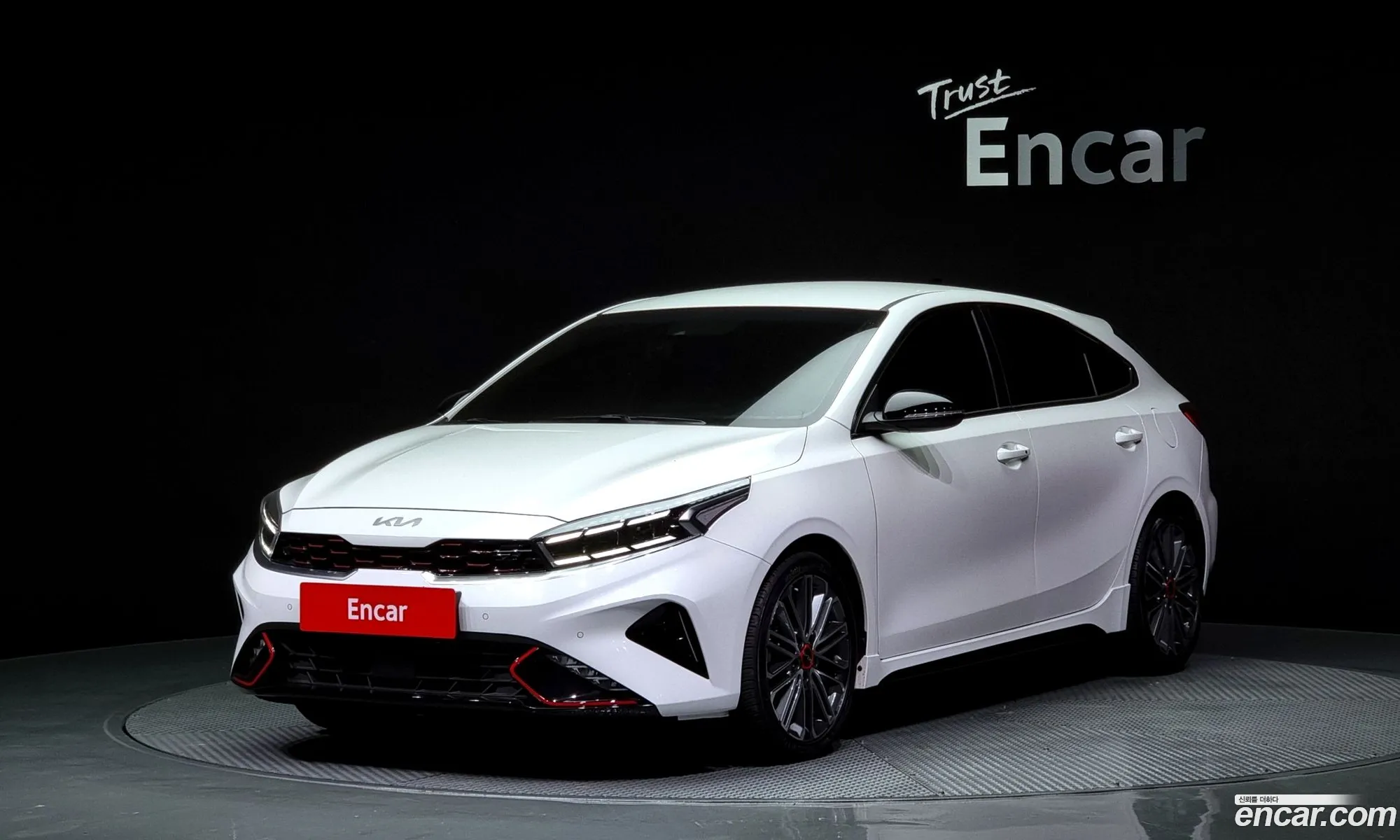 Kia K3 16 Turbo Gt 5-Door 2023 - фотография 11950494