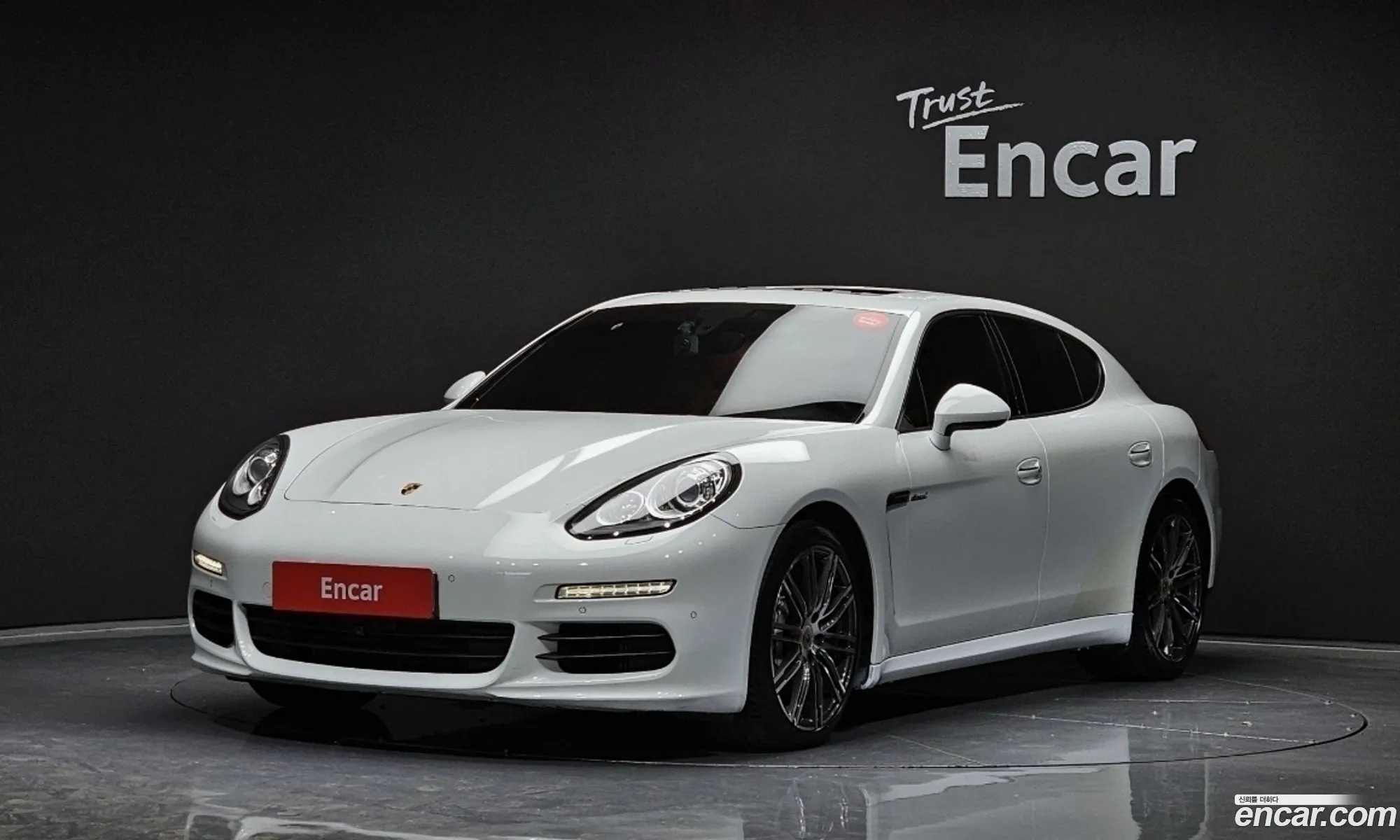 Porsche Panamera I 30 Diesel 2015 - фотография 4559890
