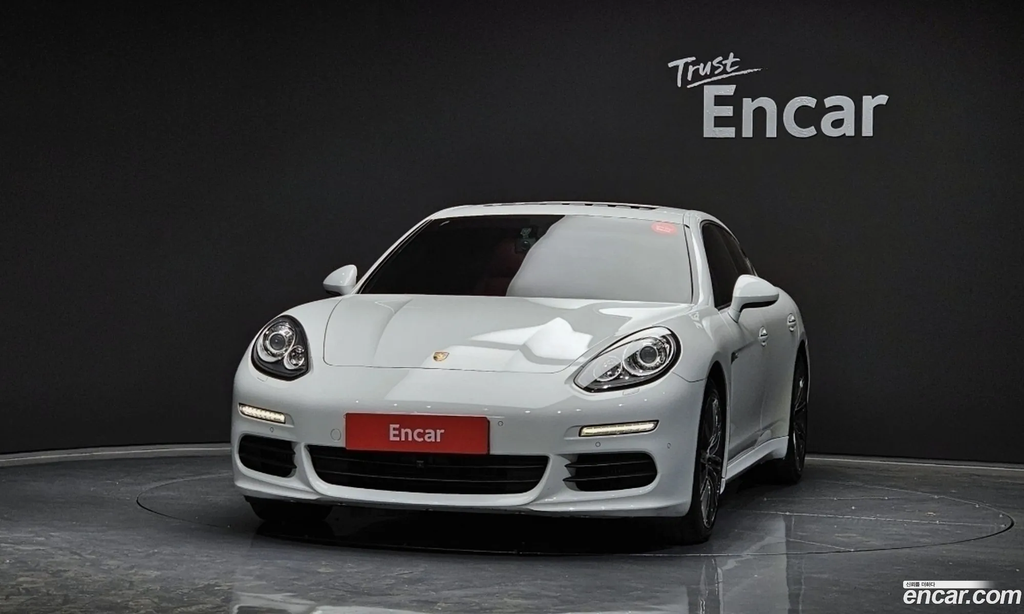 Porsche Panamera I 30 Diesel 2015 - фотография 4559892