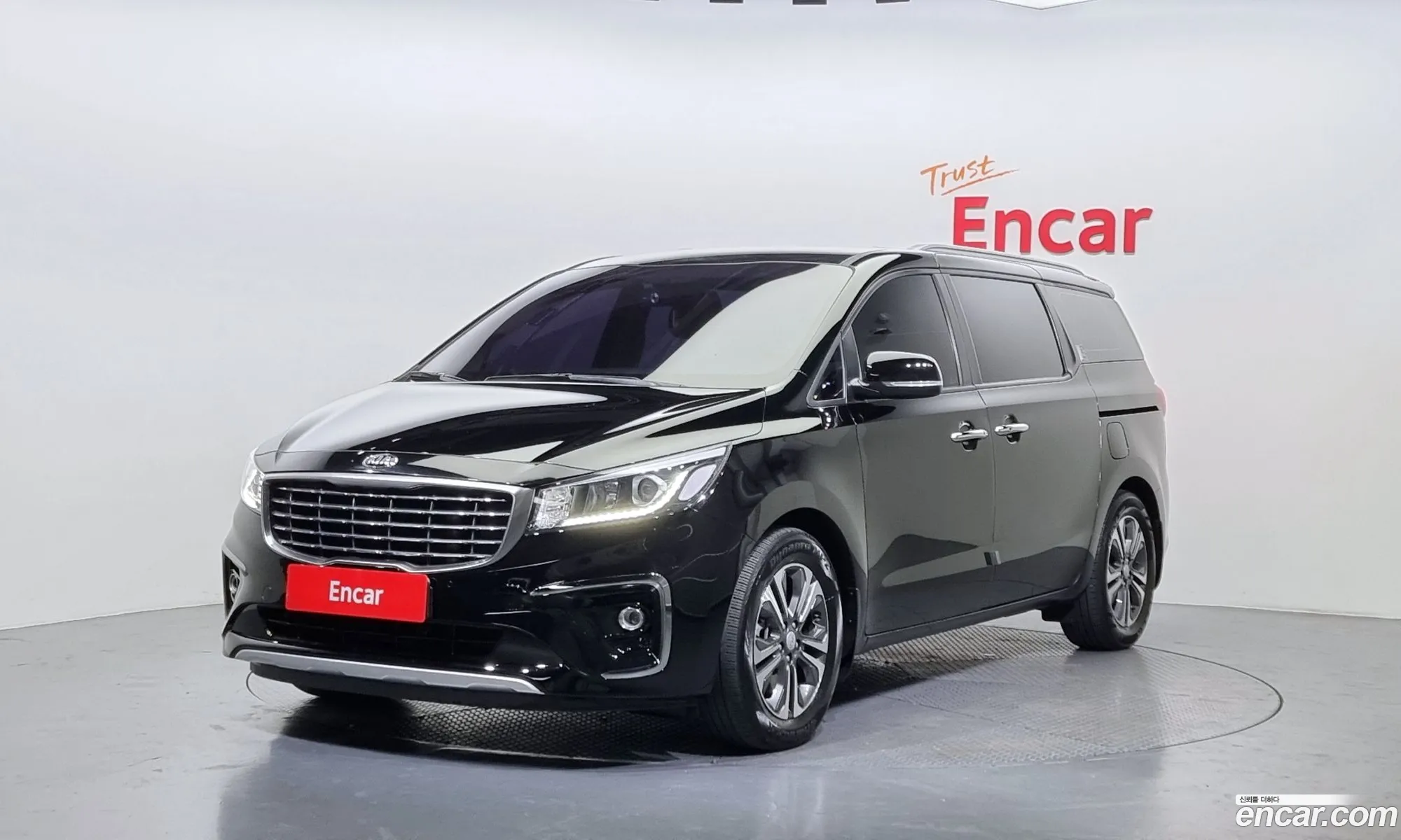 Kia Carnival Iii 9-Seater Luxury 2019 - фотография 11302548