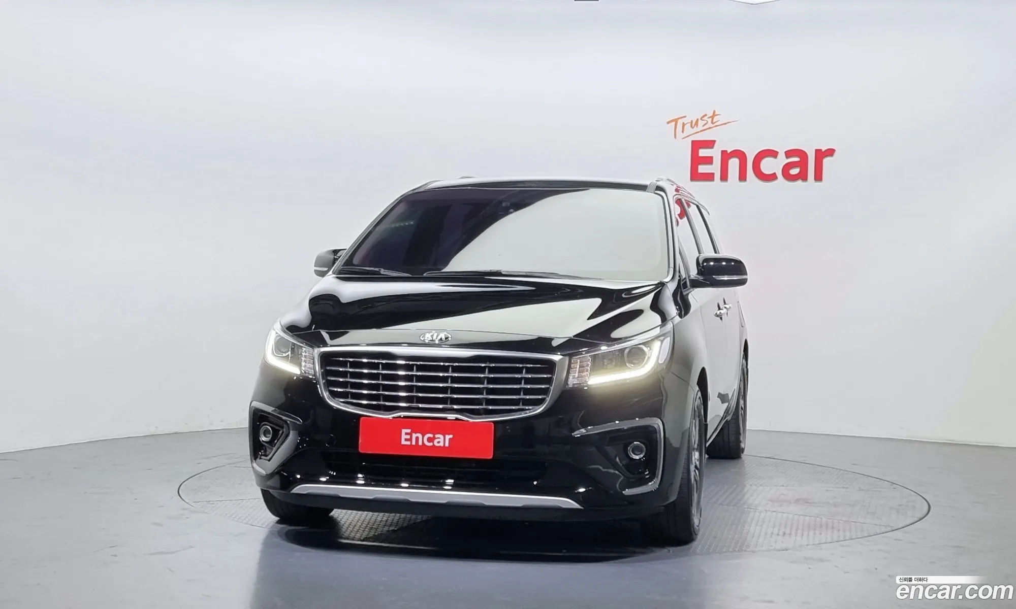 Kia Carnival Iii 9-Seater Luxury 2019 - фотография 11302550
