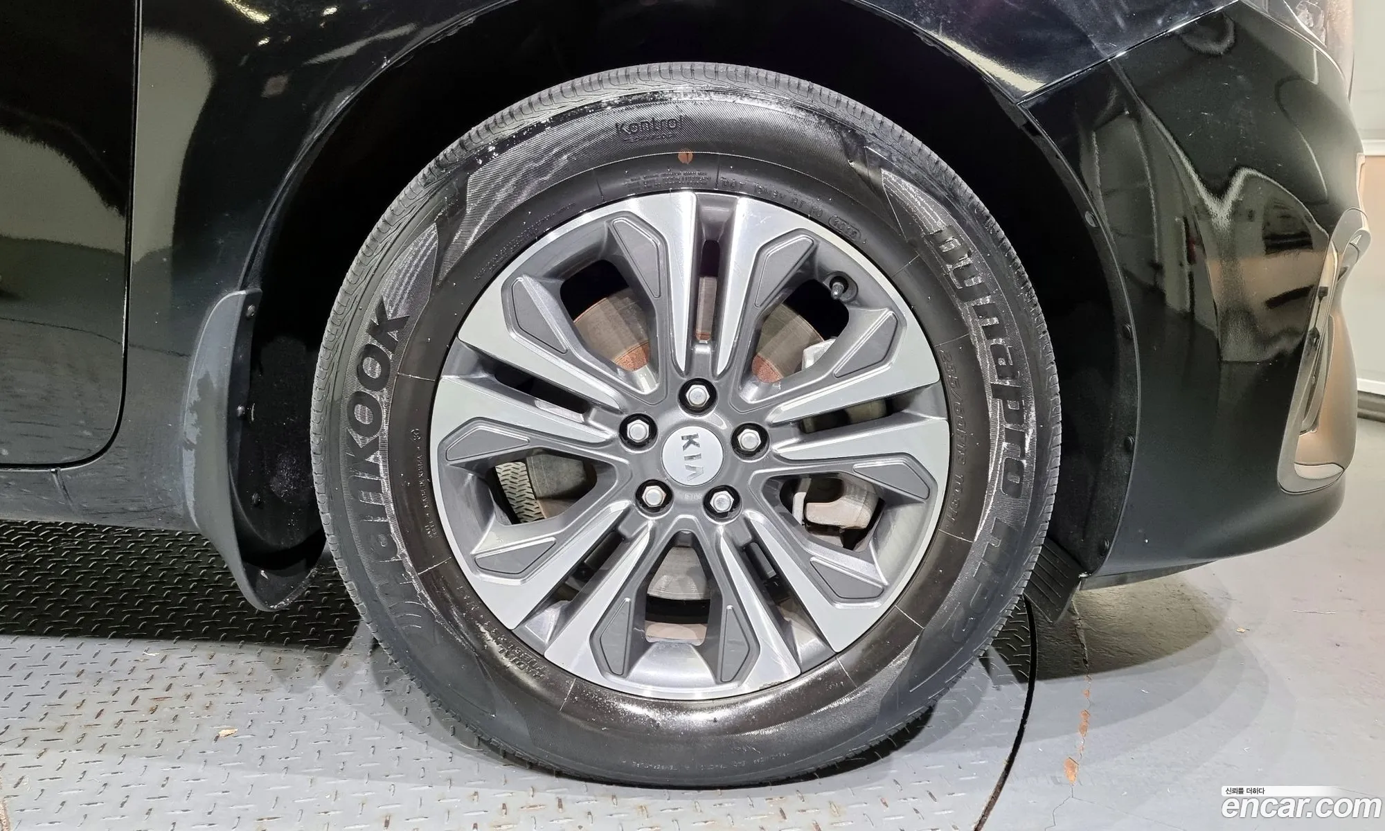 Kia Carnival Iii 9-Seater Luxury 2019 - фотография 11302552